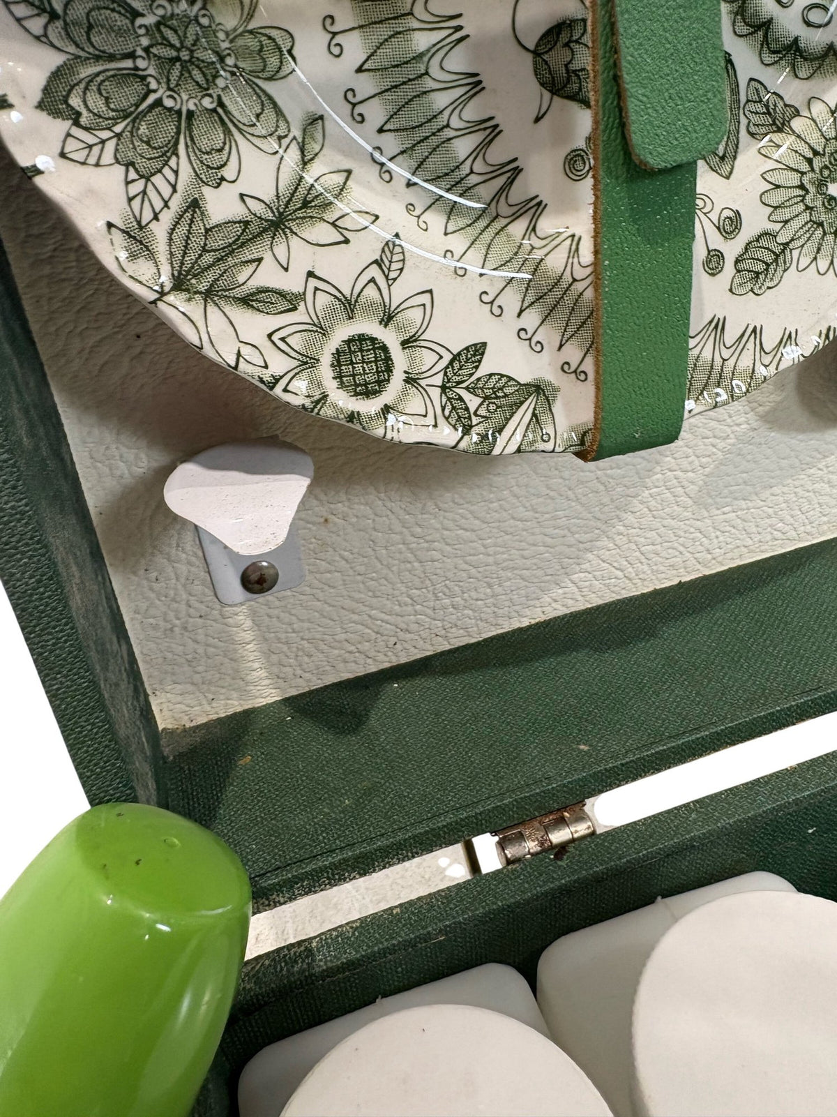 Brexton Picnic Basket Set (Pre-Loved)