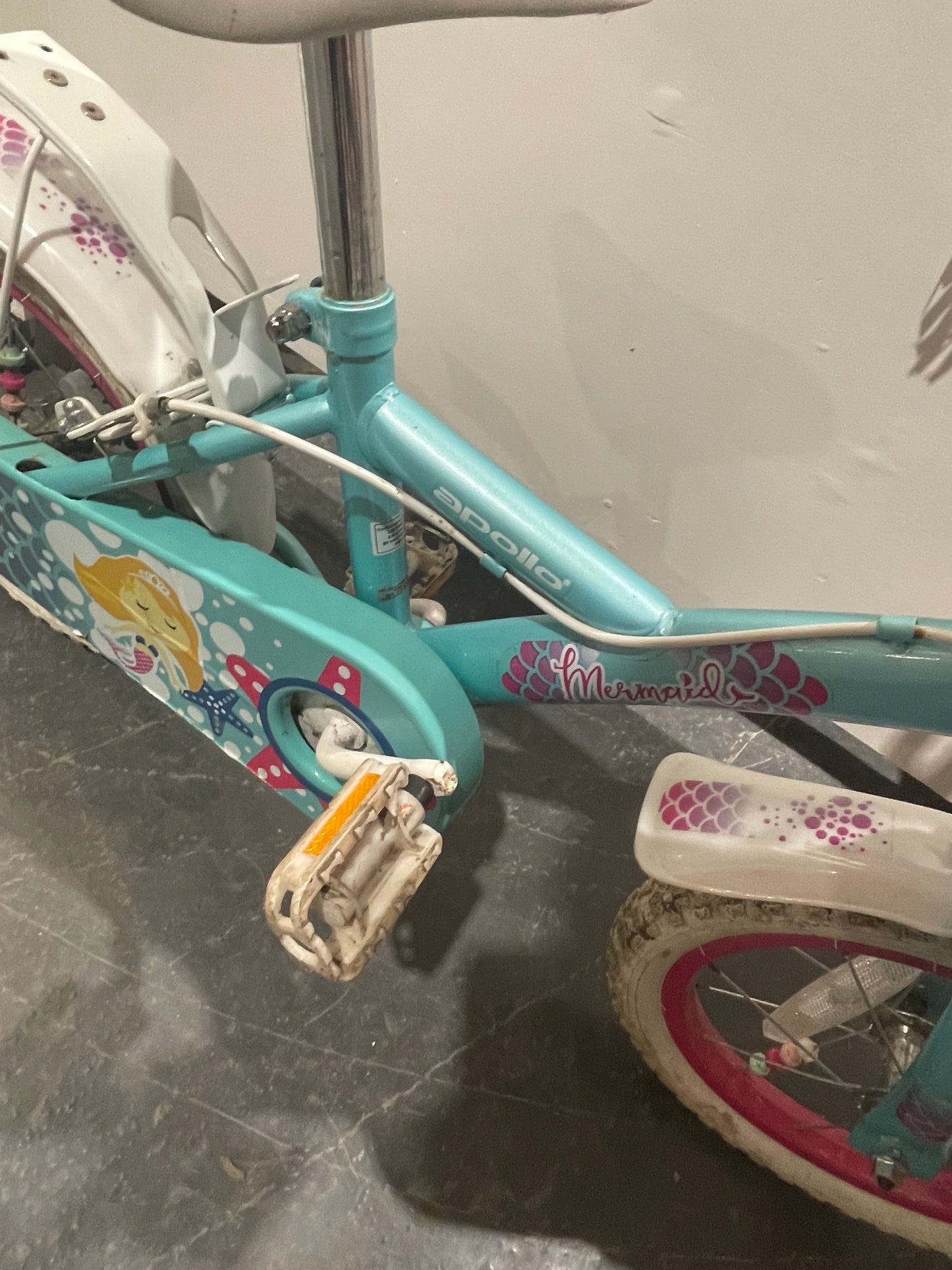 Serviced Apollo Mermaid Bike, 14” (Pre-Loved)