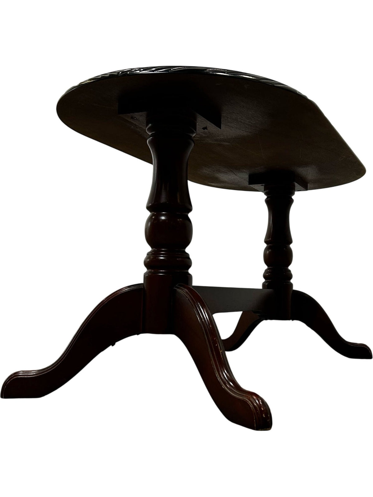 Vintage Oval Coffee Table Carved Edge Pedestal Base Mahogany Style (Pre-Loved)