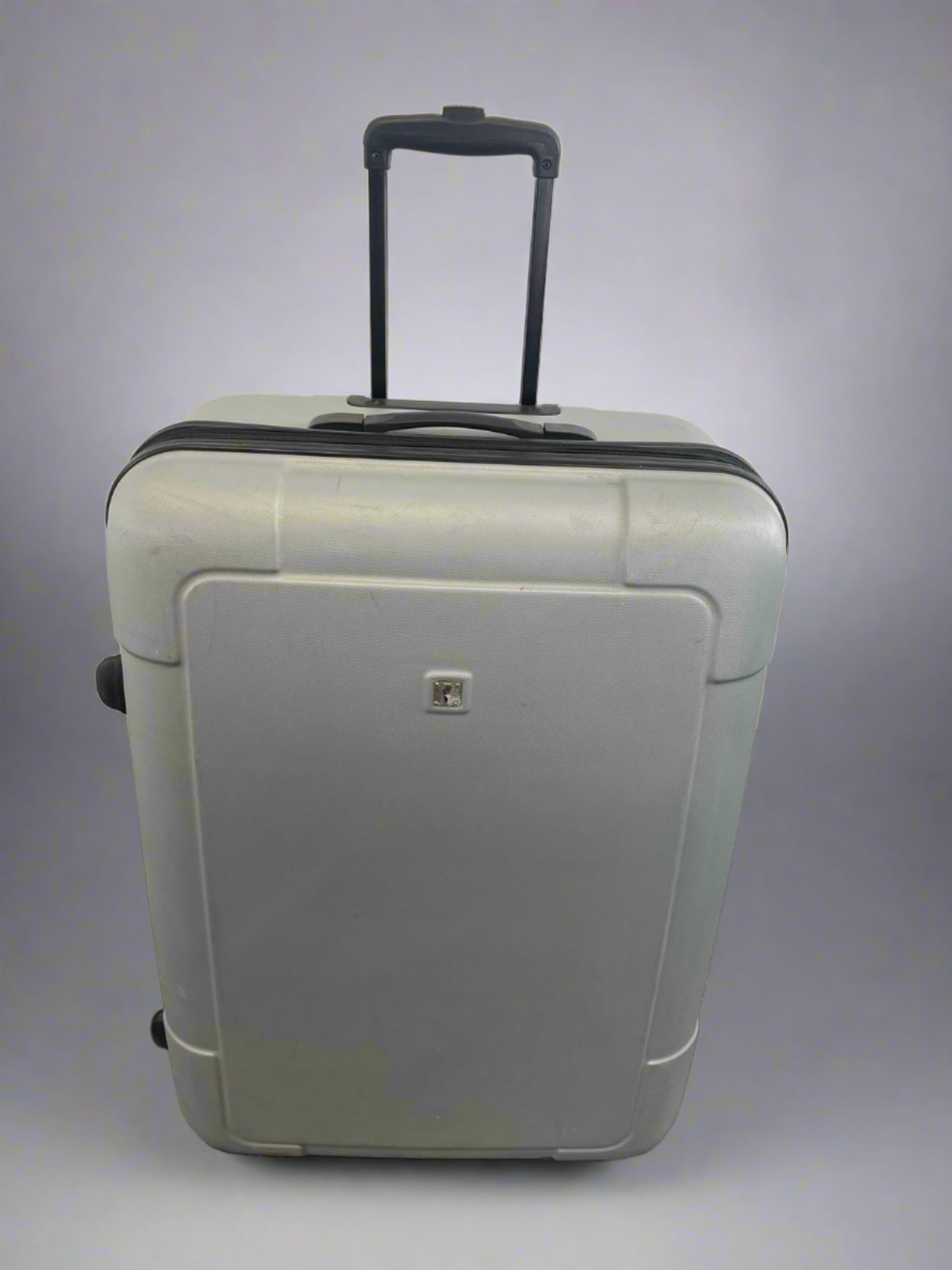 Fiore Suitcase (Preloved) Renew Greater Manchester