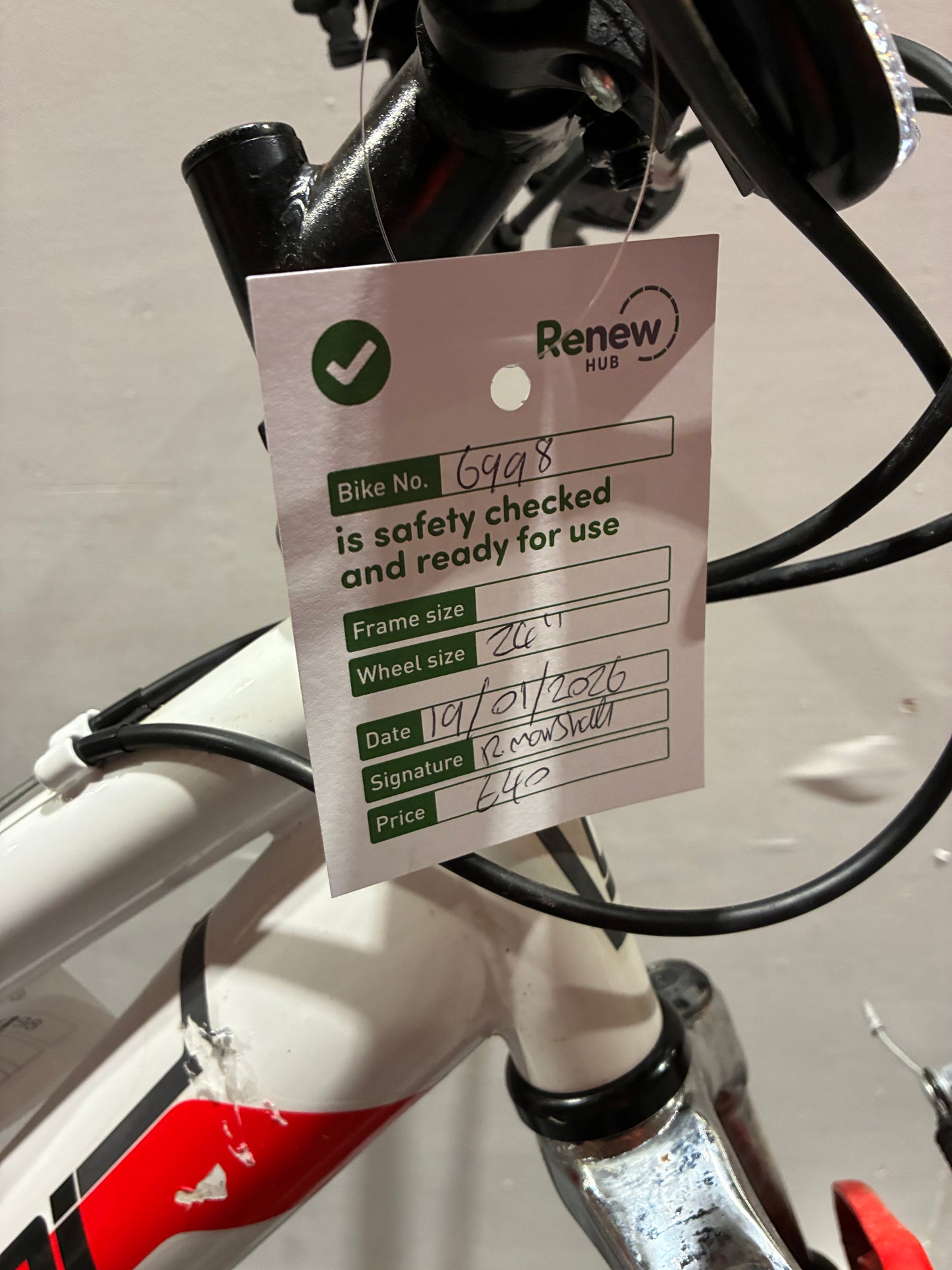 Indi Unleashed Junior 24” Mountain Bike (Pre-loved)