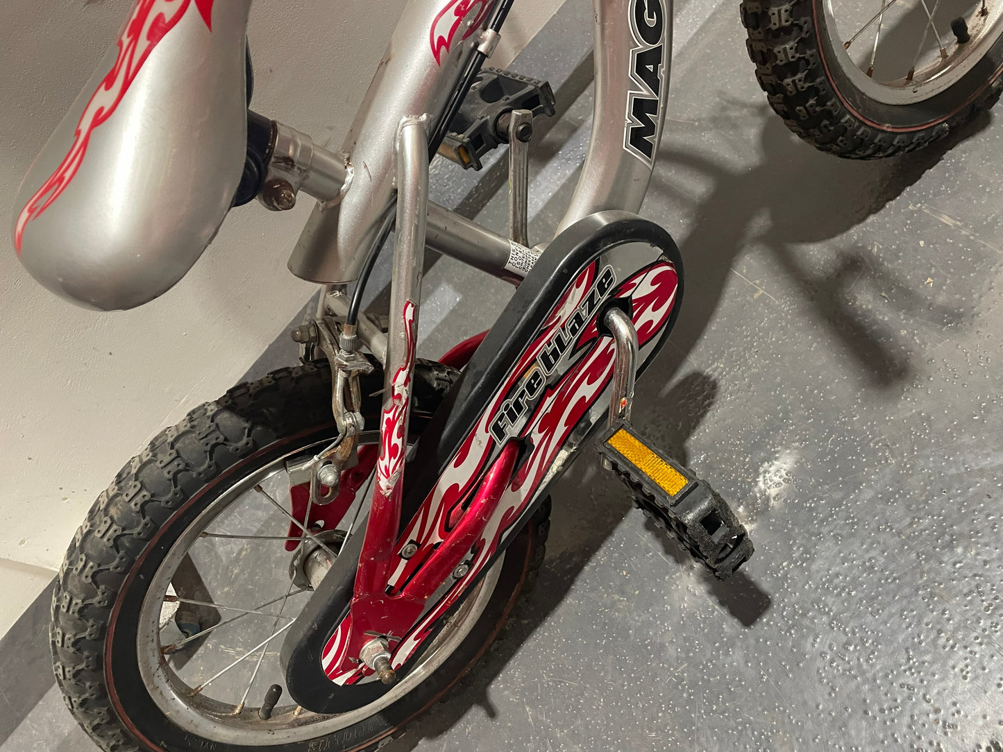 Serviced Magna Fireblaze Bike, 14" (Pre-Loved)