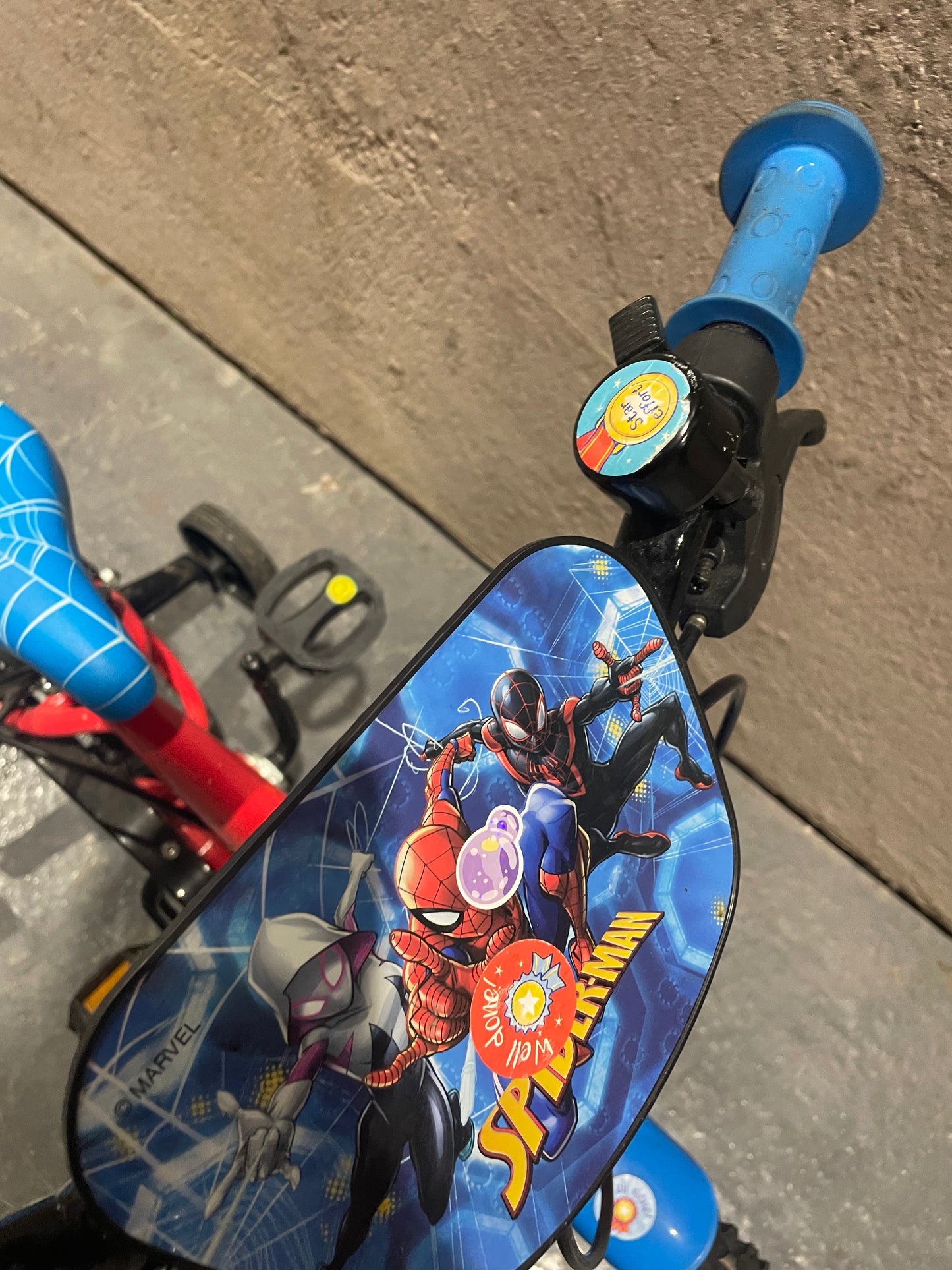 Serviced Marvel Spider-Man Bike, 12" (Pre-Loved)