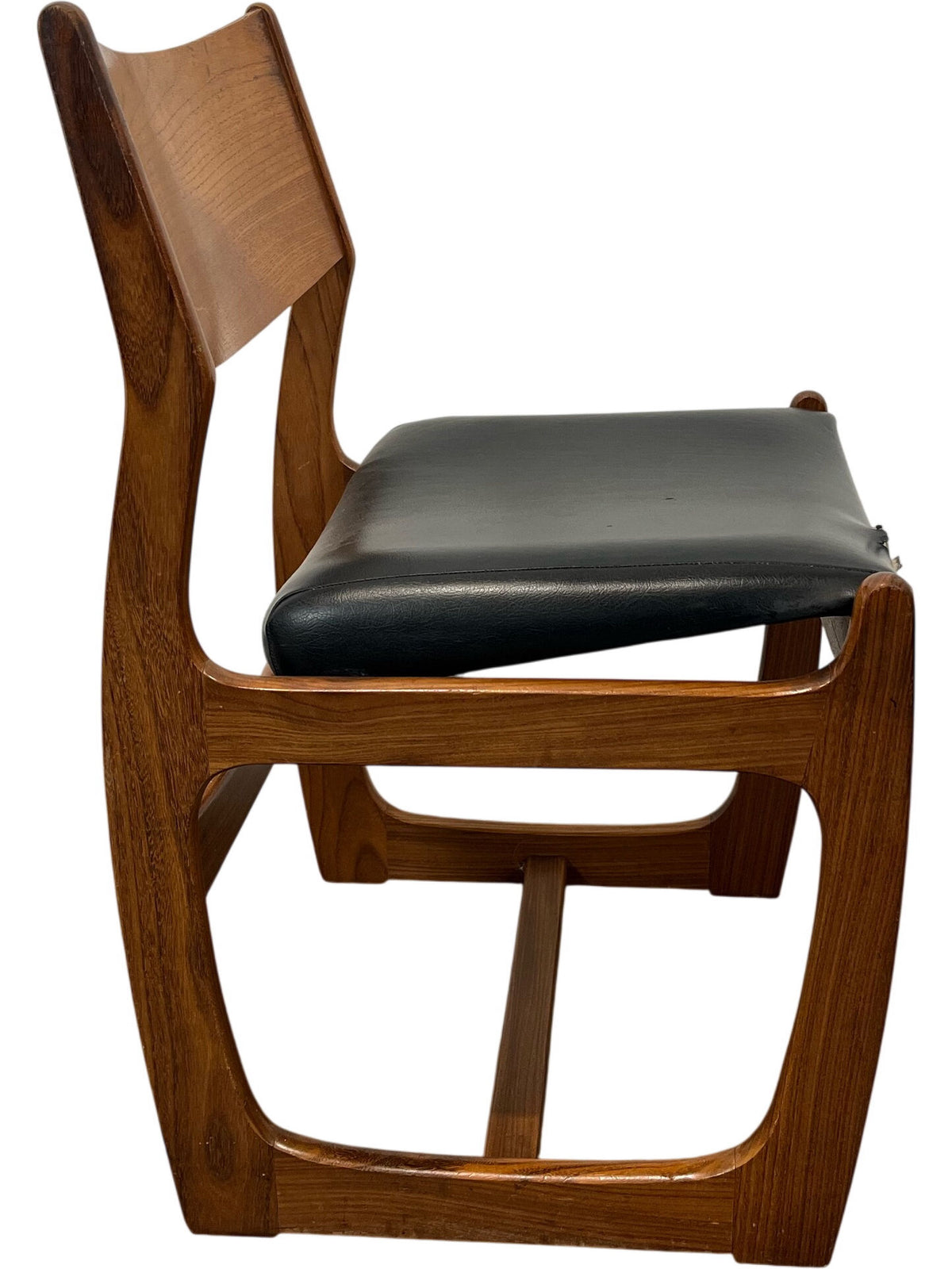 Vintage Mid Century Modern Portwood Style Dining Chair (Pre-Loved)