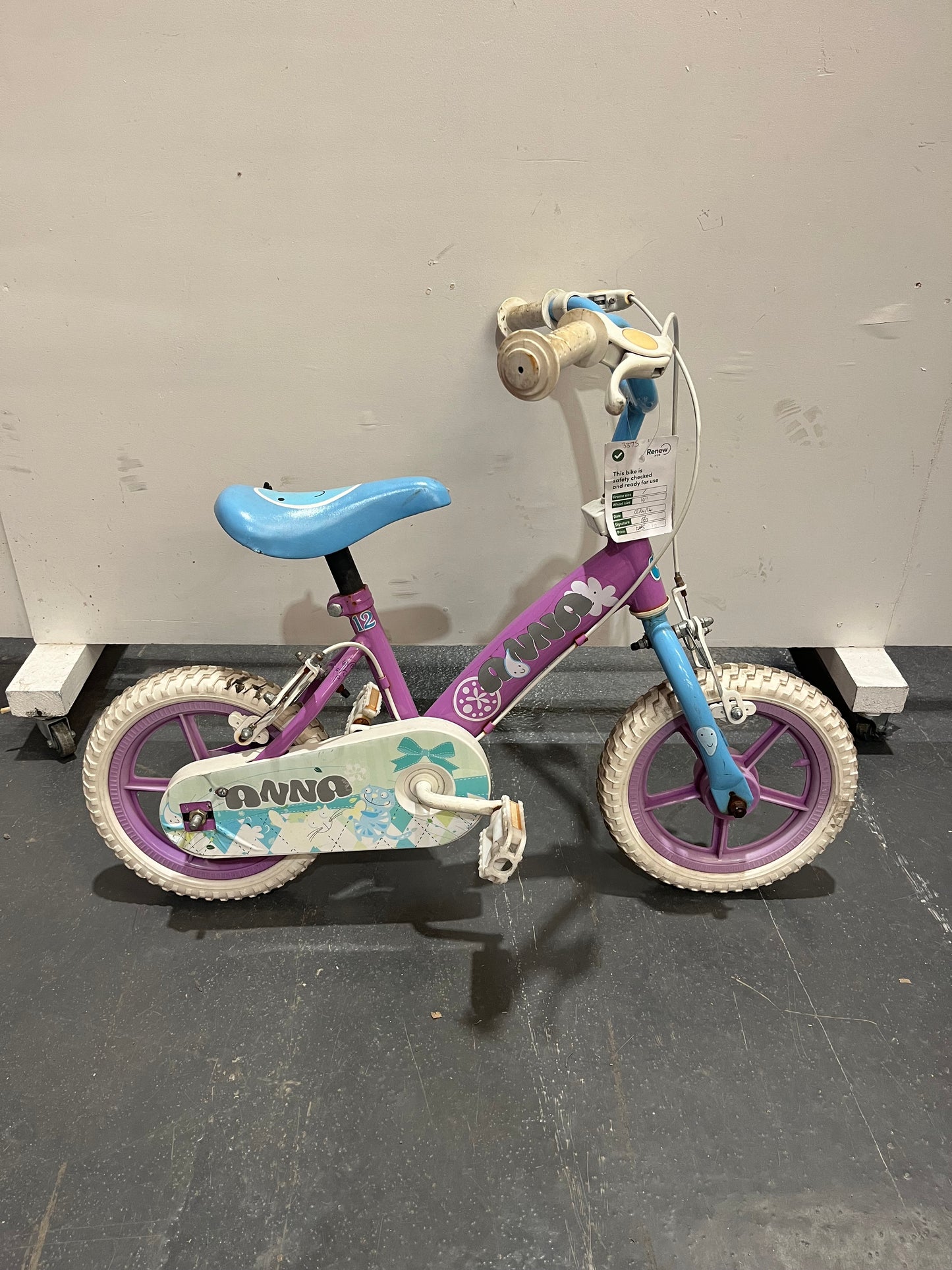 Anna Light Purple 10” Children’s Bike (Pre-Loved)