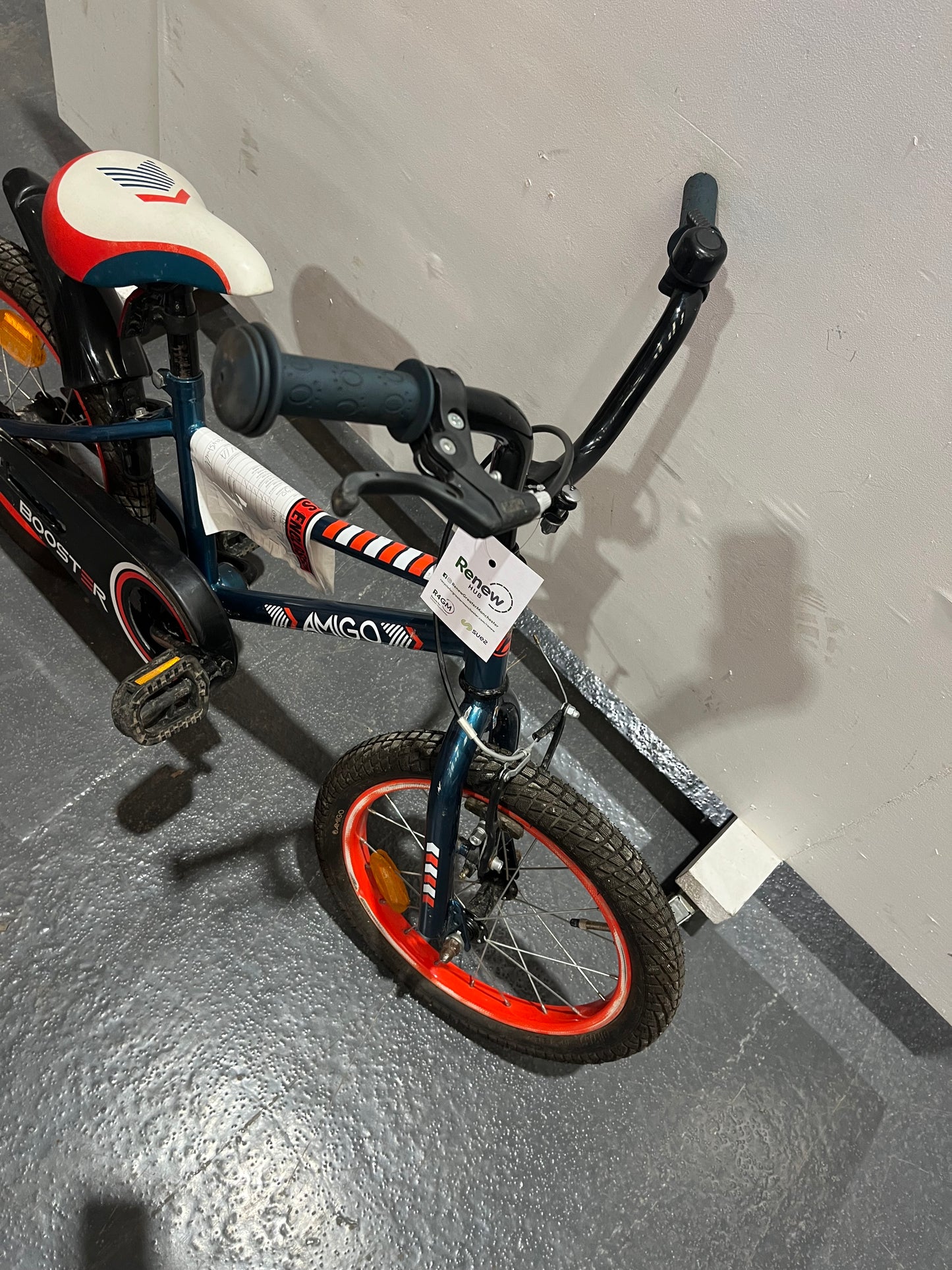 Amigo Blue 16” Children’s Bike (Pre-Loved)