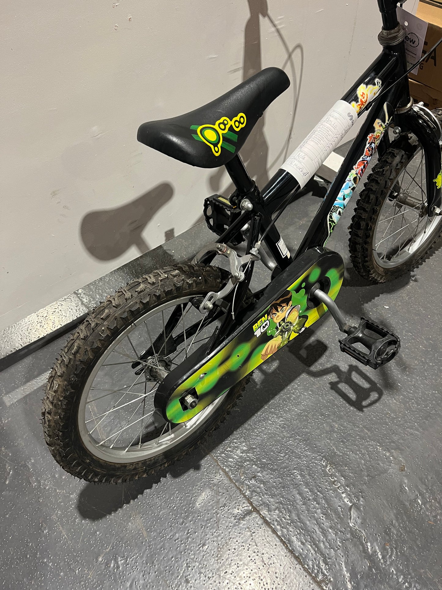 Ben 10 Black 16” Children’s Bike (Pre-Loved)