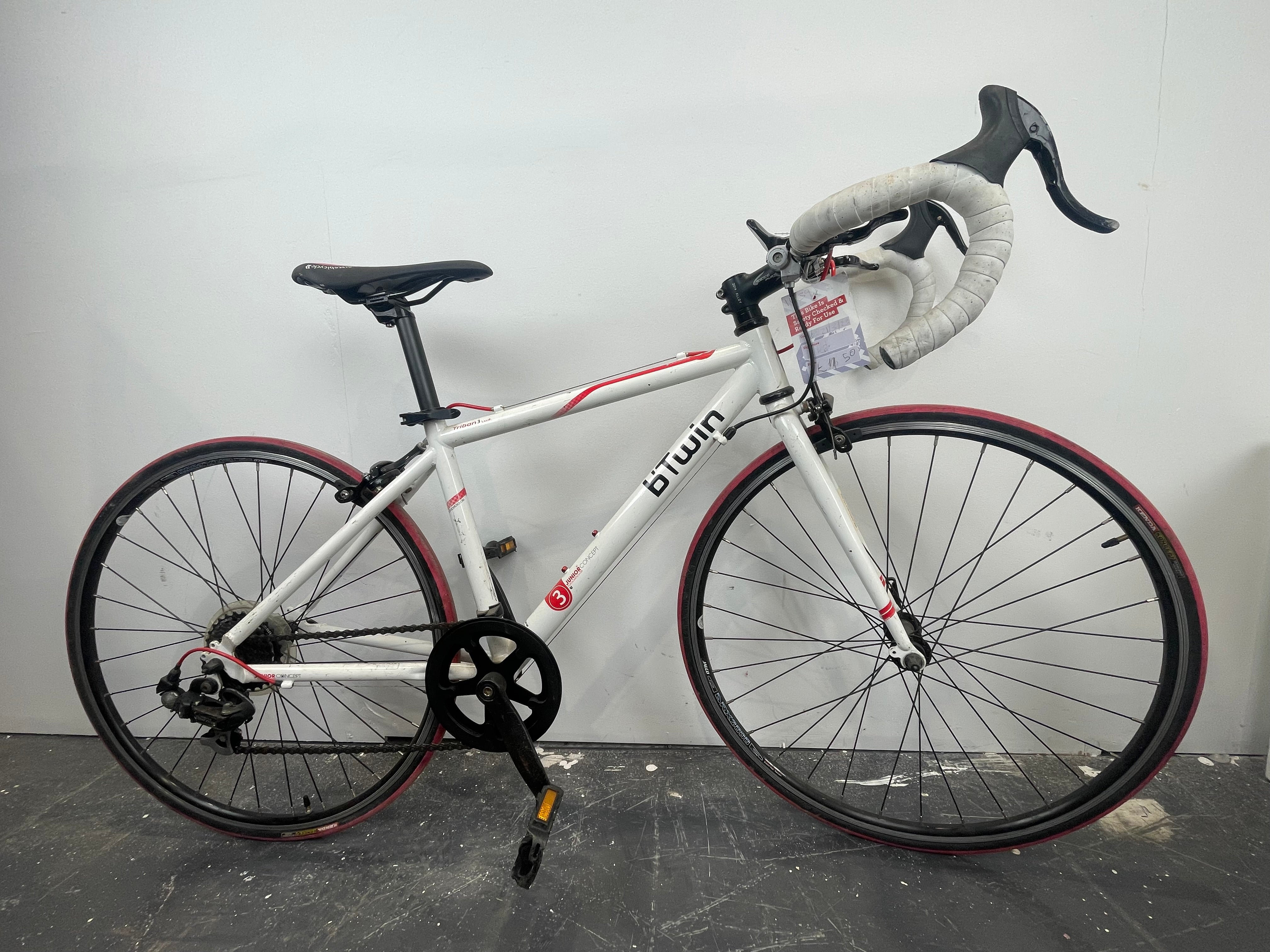 Serviced Btwin White Bike 24