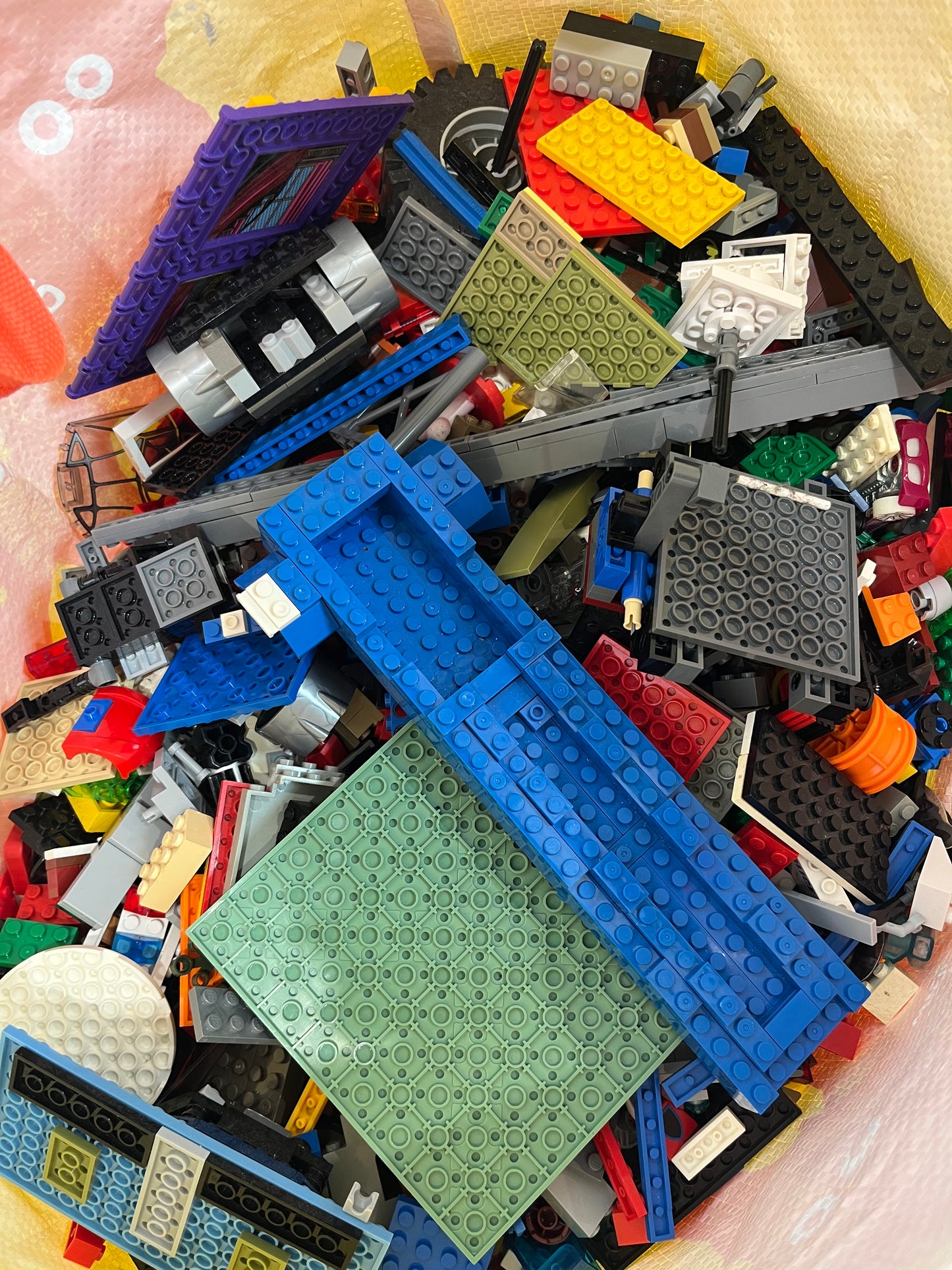 LEGO 5kg Mixed Bundle Bricks Parts Pieces Job Lot (Pre-Loved)