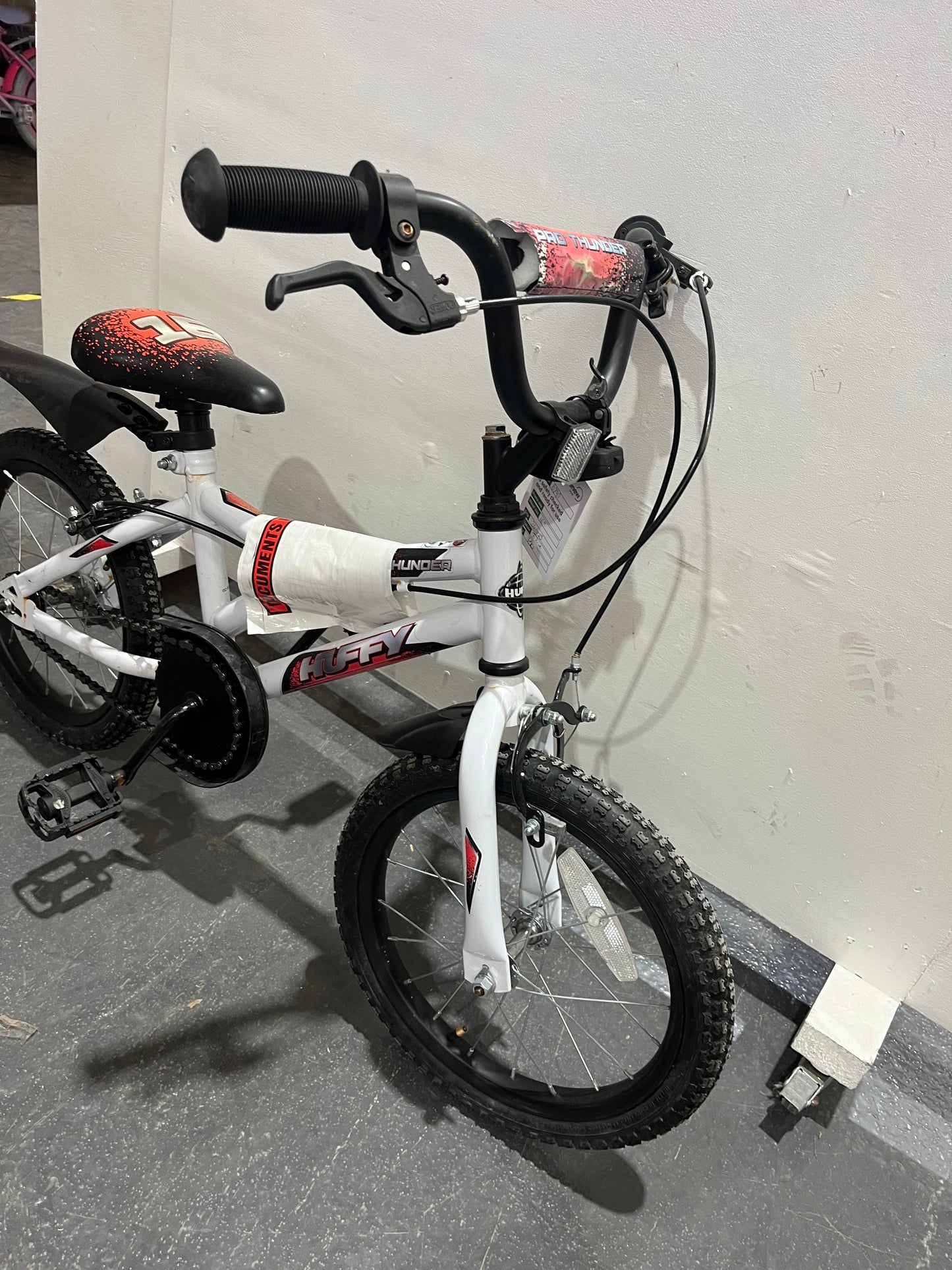 Huffy White 16” Children’s Bike (Pre-Loved)