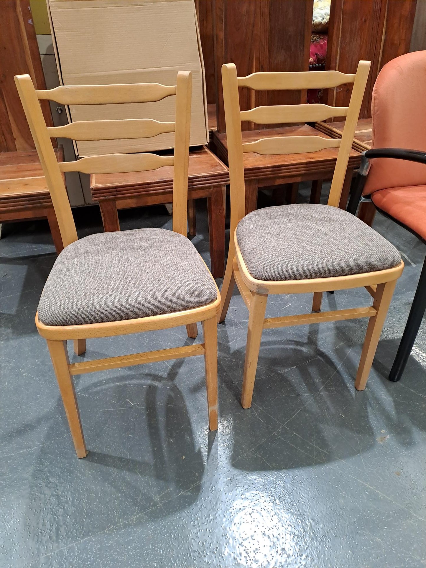 Upcycle a dining chair workshop - painting & upholstery techniques