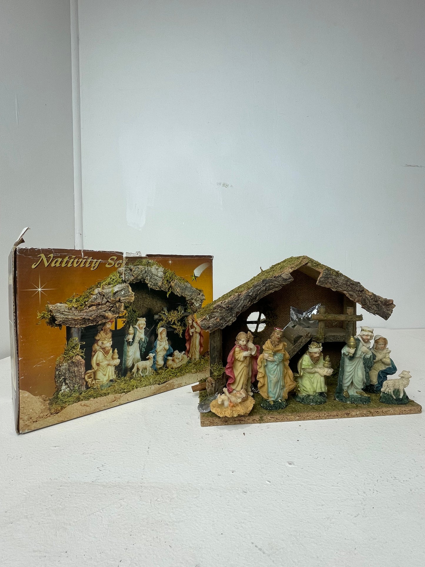 Vintage Nativity Set (Pre-loved)