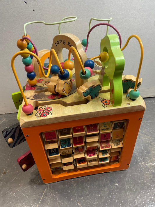Wooden 5 in 1 Multi-Activity Cube (Pre-loved)