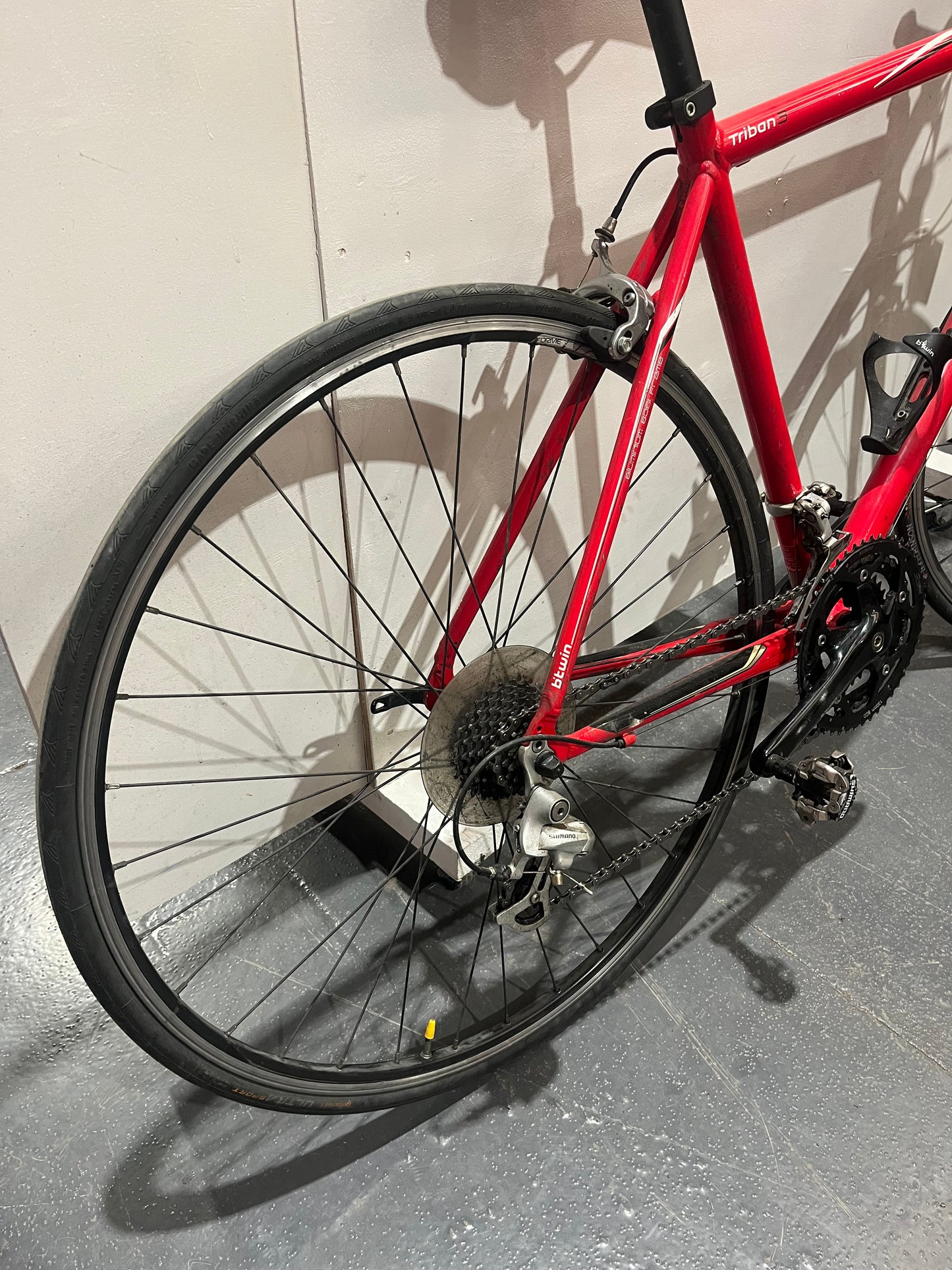 BTWIN L 700c Bike (Pre-Loved)