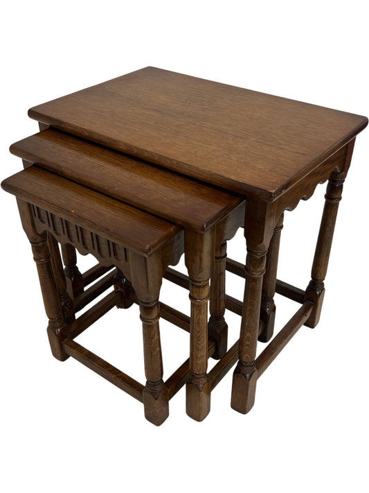 Vintage Nesting Table Set Solid Wood Brown Turned Legs (Pre-Loved)