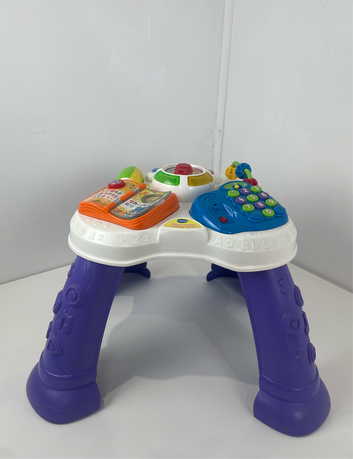 Vtech Activity Table (Pre-Loved)