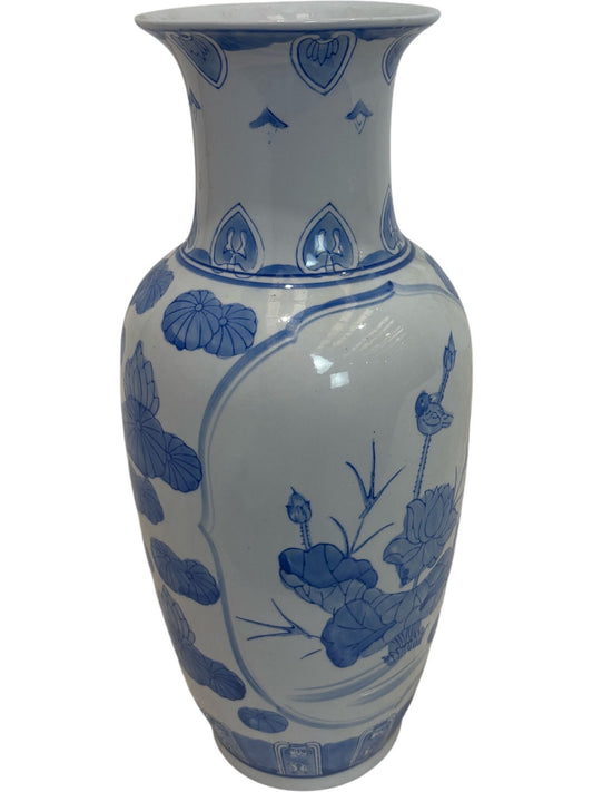Chinese Blue White Vase Floral Pattern (Pre-Loved)