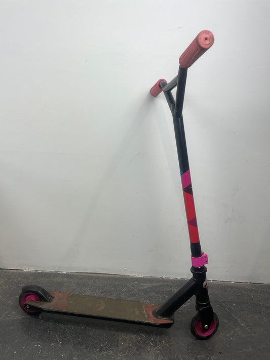 Pink Scooter (Pre-loved)