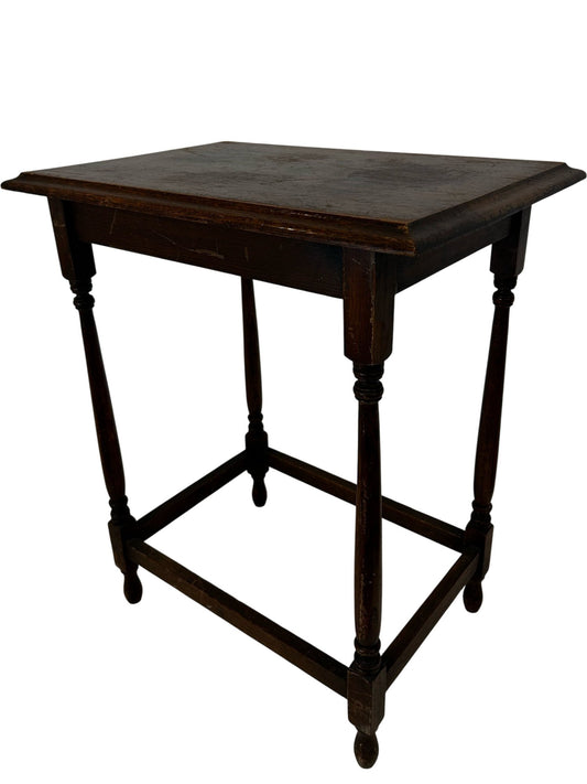 Traditional Dark Wood Side Table Turned Legs Stretcher Square (Pre-Loved)