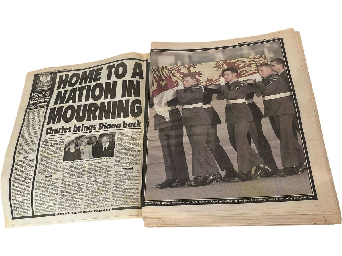 The Mirror Diana Tribute Newspaper Collection (Pre-Loved)