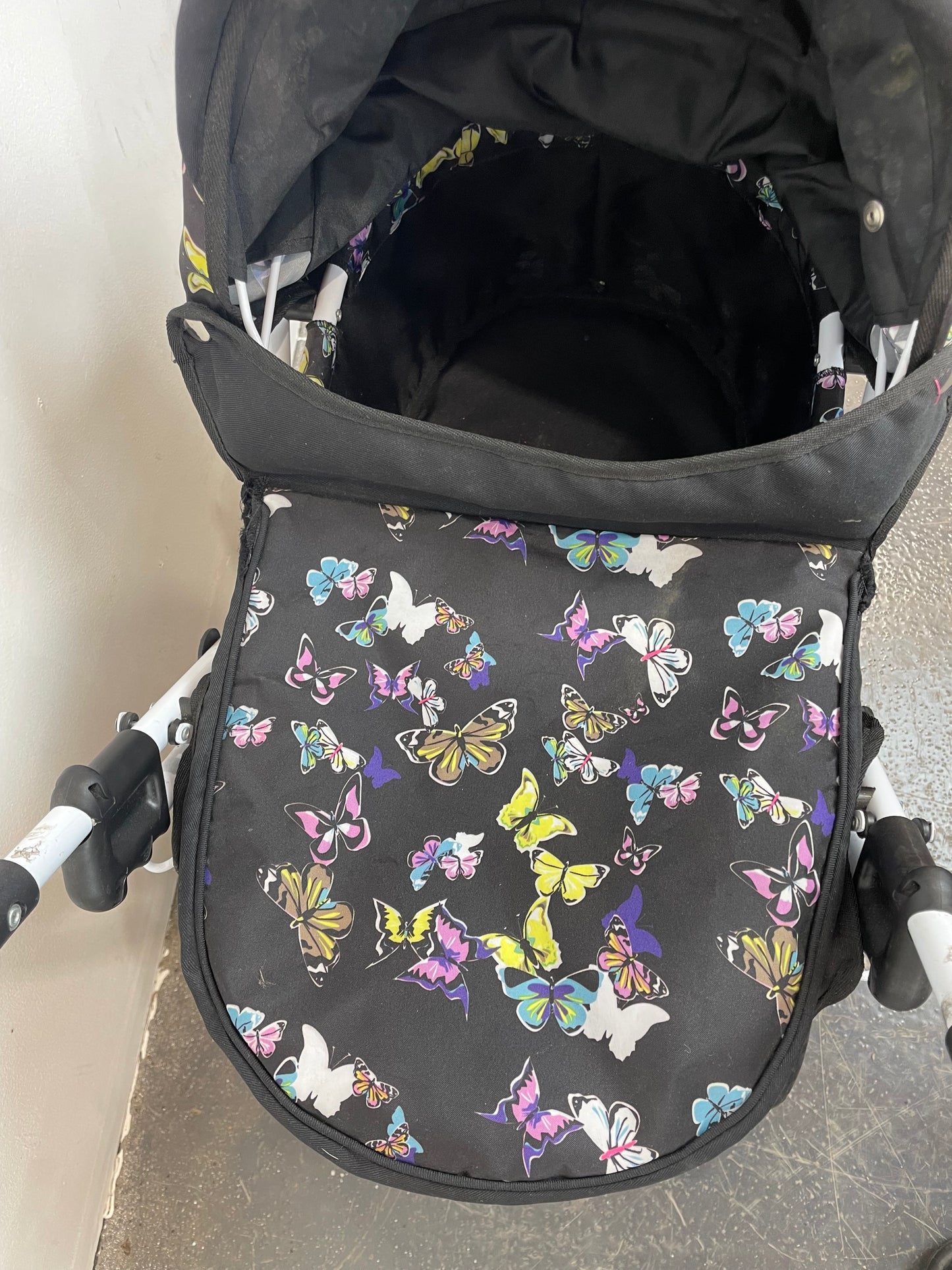 Silver Cross Doll’s Pram (Pre-loved)