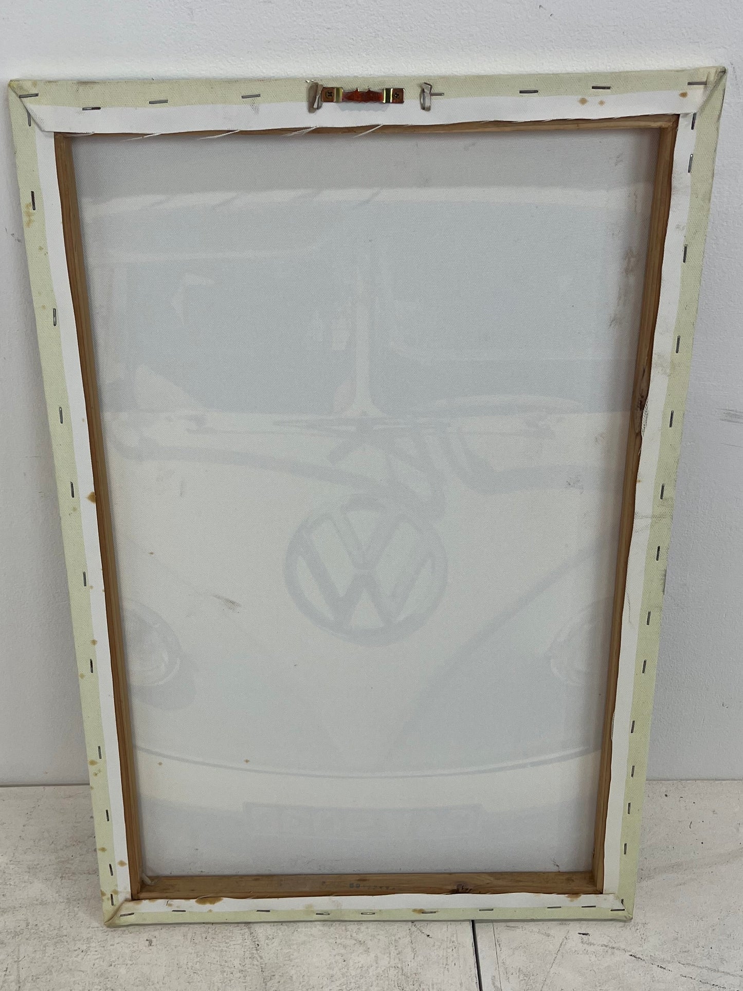 Medium Volkswagen Spilt Screen Camper Van Canvas (Pre-Loved)