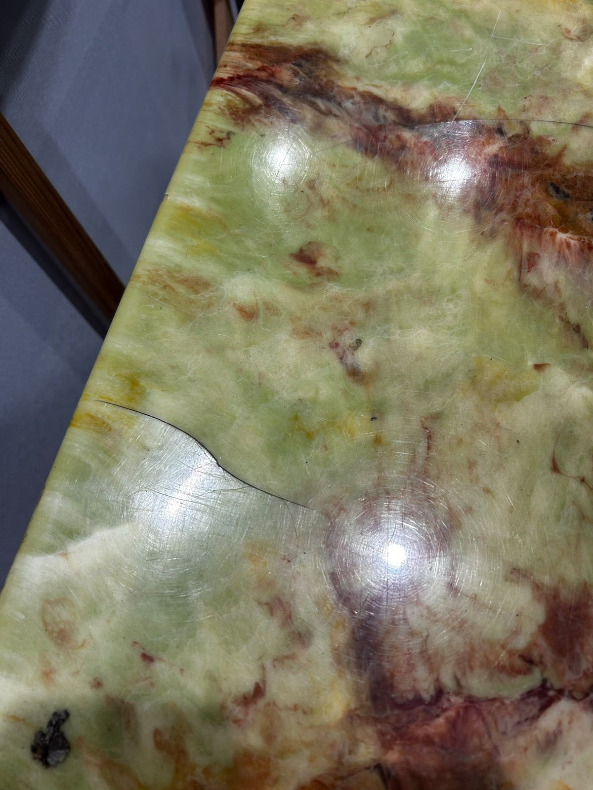 Vintage Green Onyx Marble Coffee Table with Ornate Brass-Tone Base (Pre-Loved)