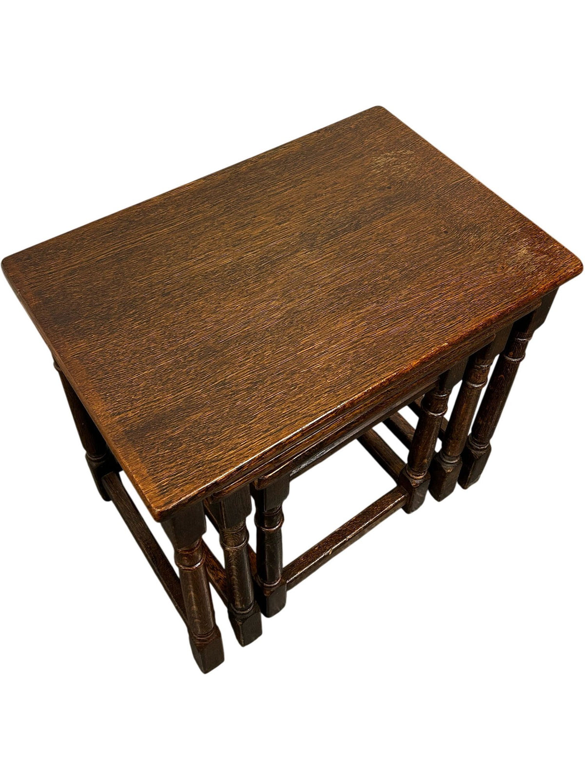 Nest of 3 Wooden Side Tables with Turned Legs Dark Traditional (Pre-Loved)