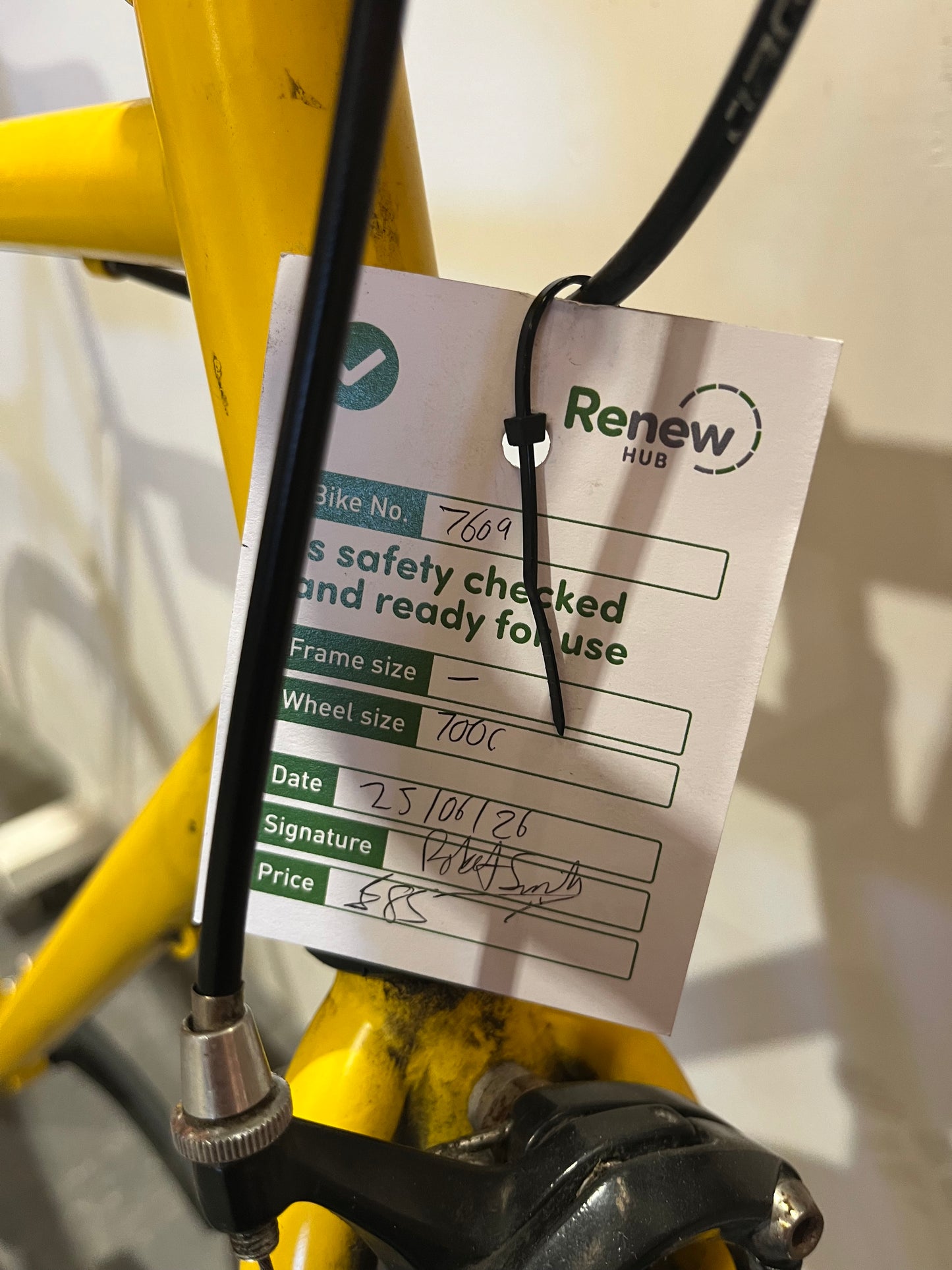 Mango Yellow 700c Road Bike (Pre-Loved)