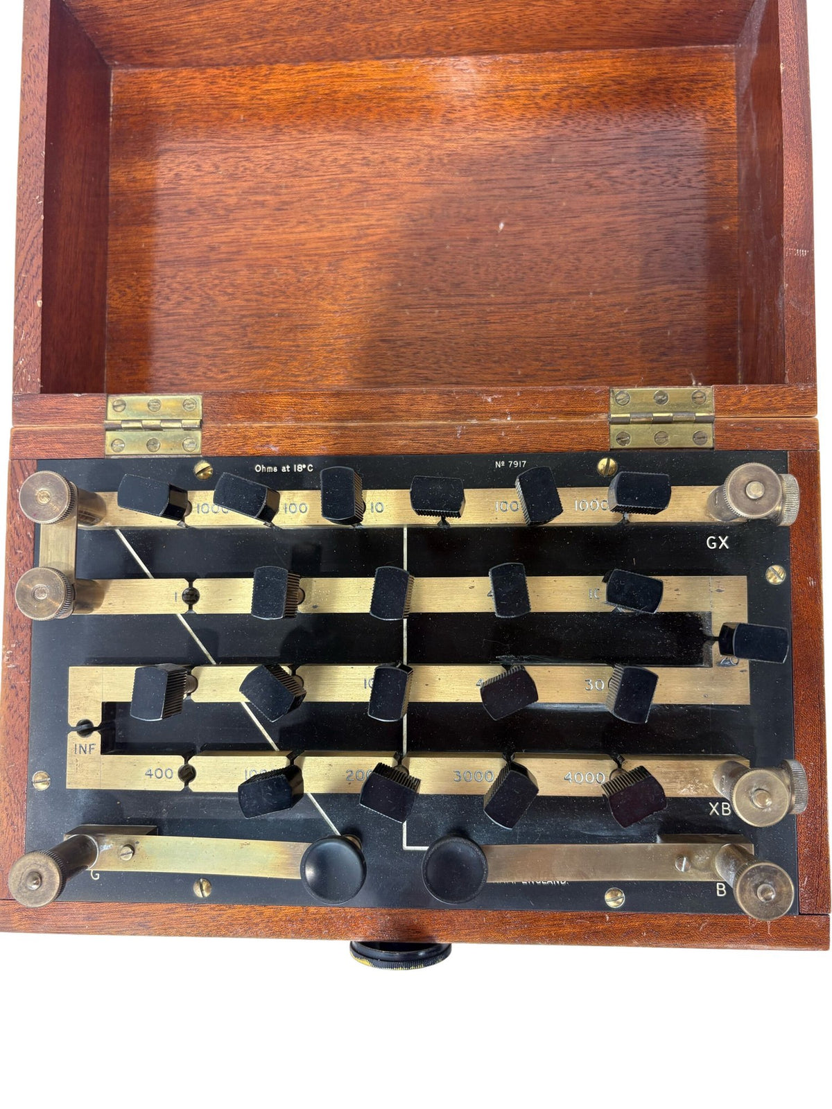 Philip Harris Resistor Decade Box (Pre-Loved)