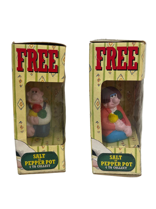 Typhoo Tea Wallace and Gromit Salt and Pepper Set (Pre-Loved)