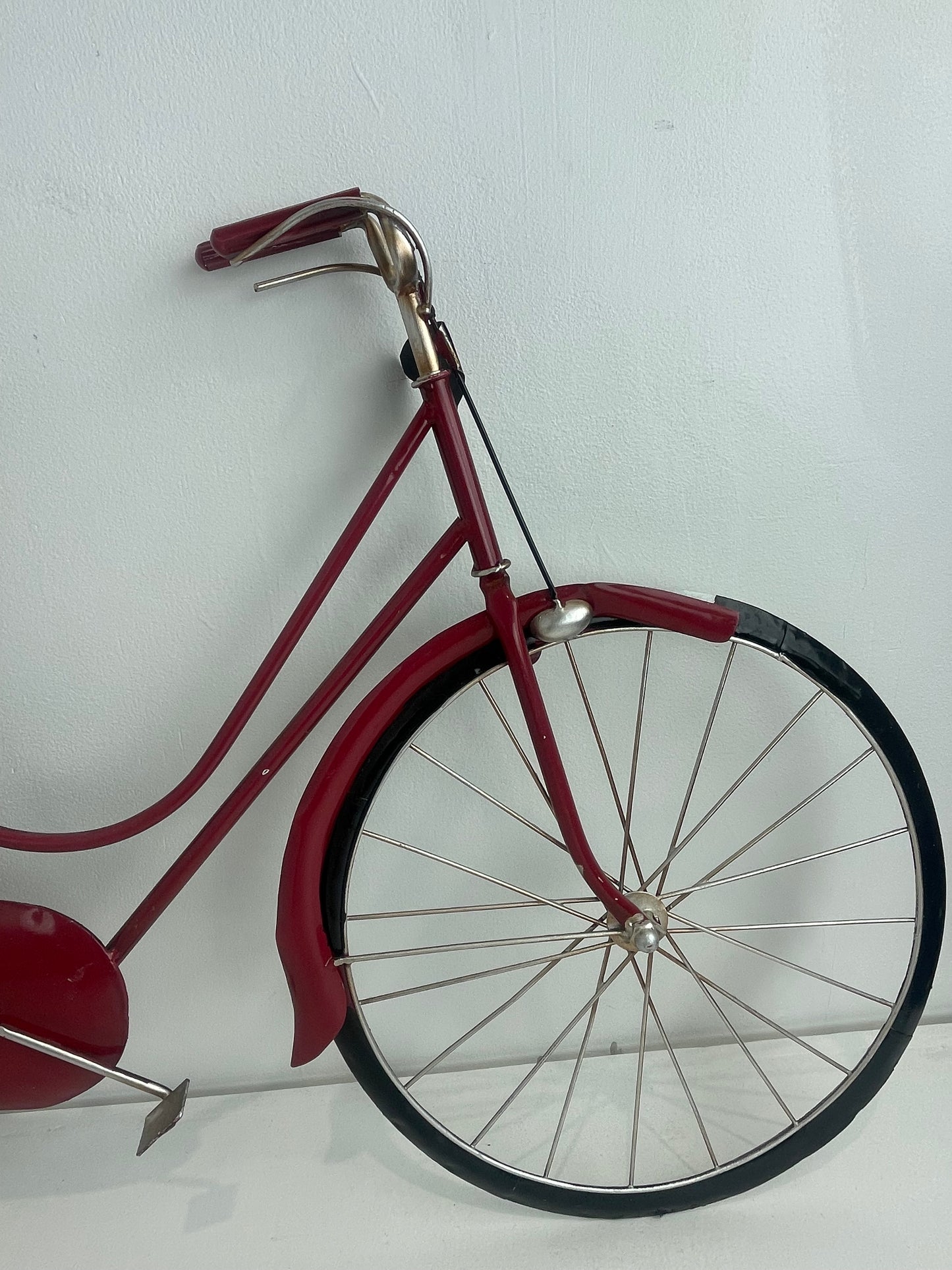 Red Metal Bike Decoration (Pre-loved)