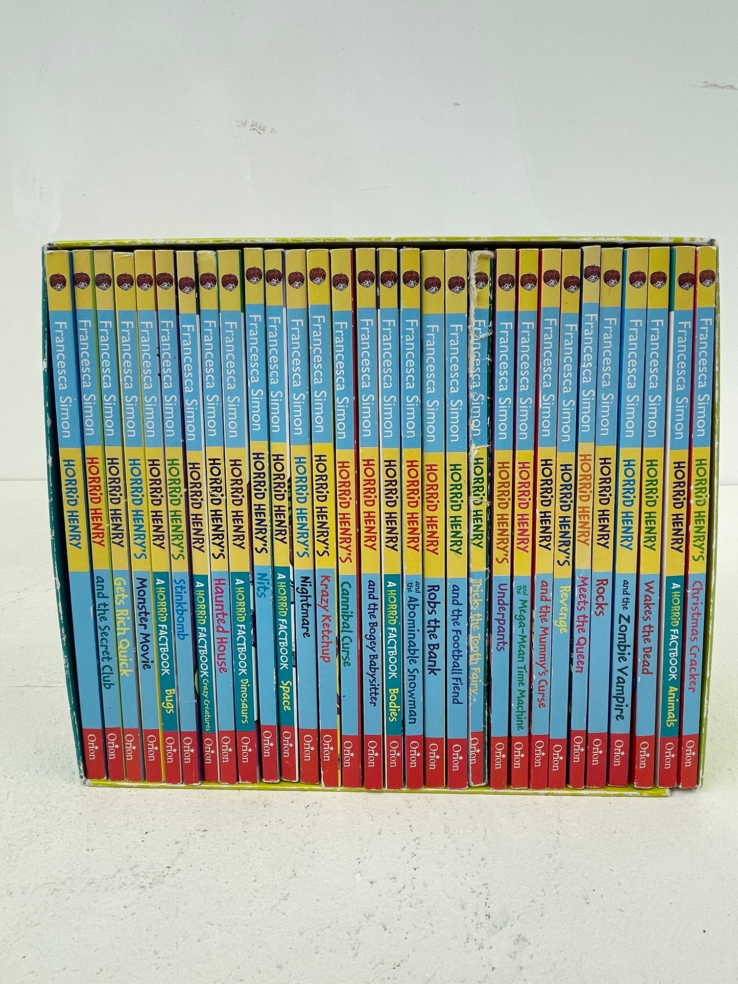 Horrid Henry Book Collection (Pre-loved)