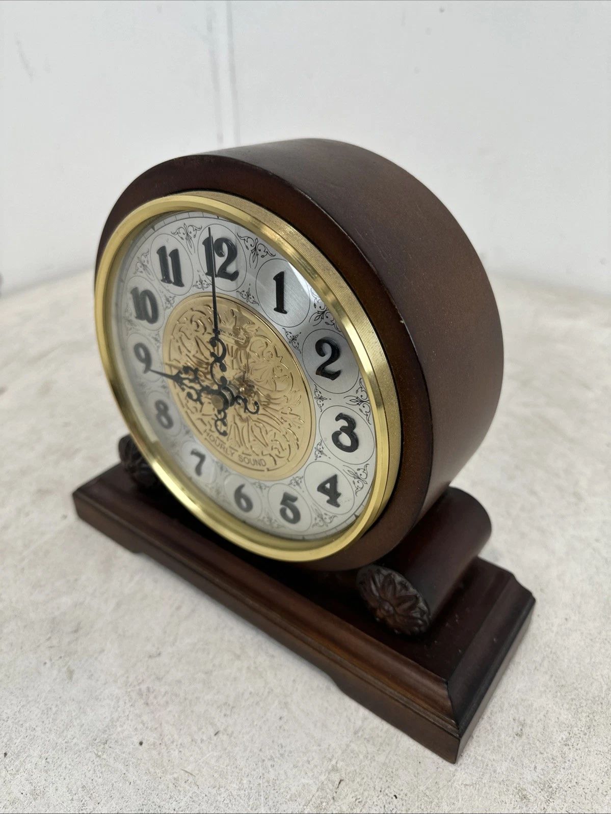 Vintage Style Wooden Shelf Clock with Gold Accents (Pre-Loved)