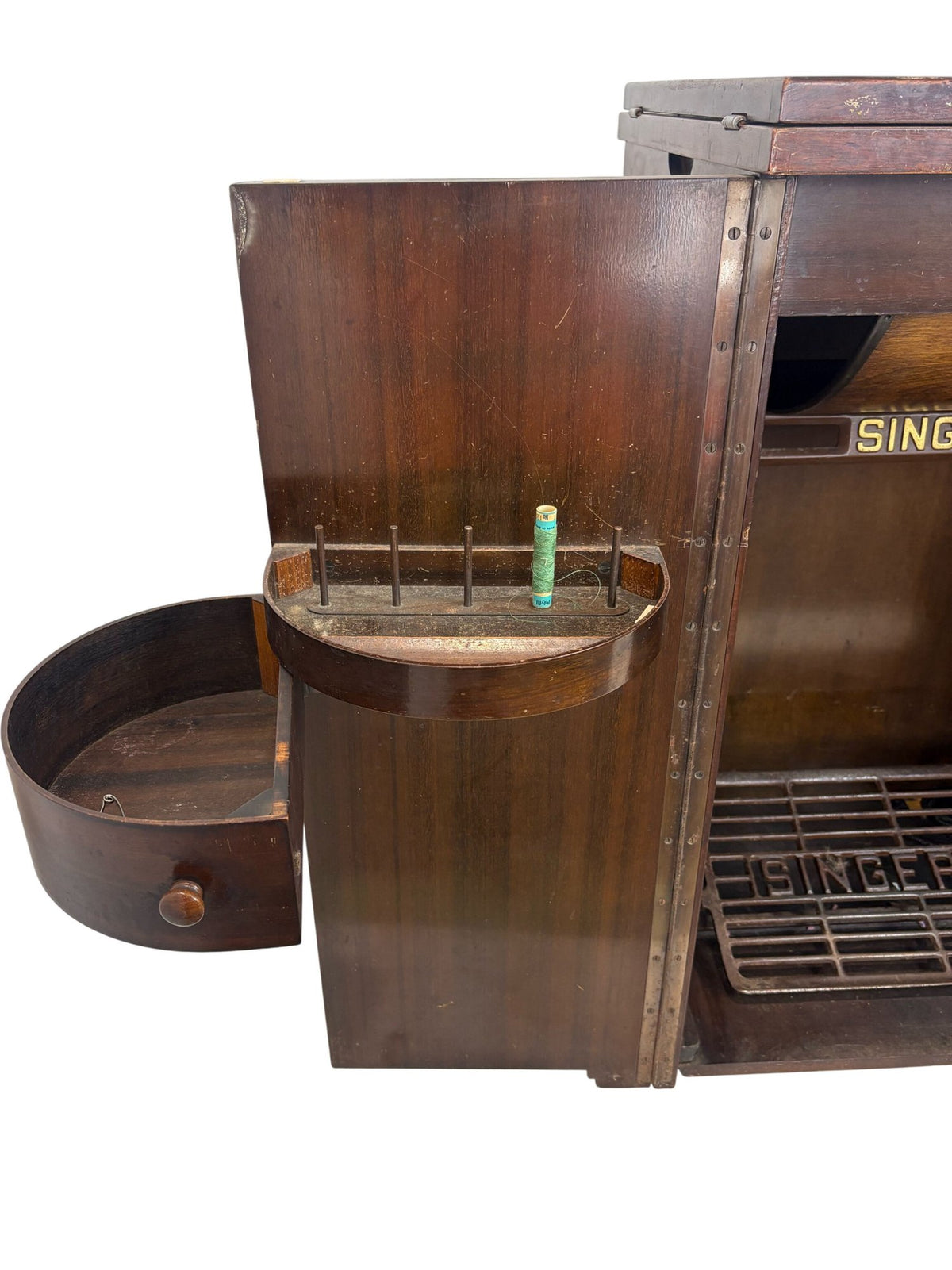Singer Vintage Sewing Machine Cabinet (Pre-Loved)