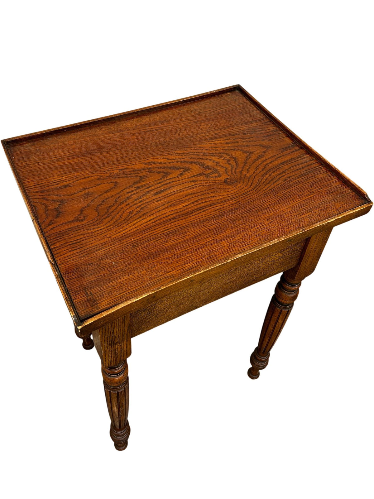 Vintage Wooden Side Table Turned Legs Brown Traditional Style (Pre-Loved)