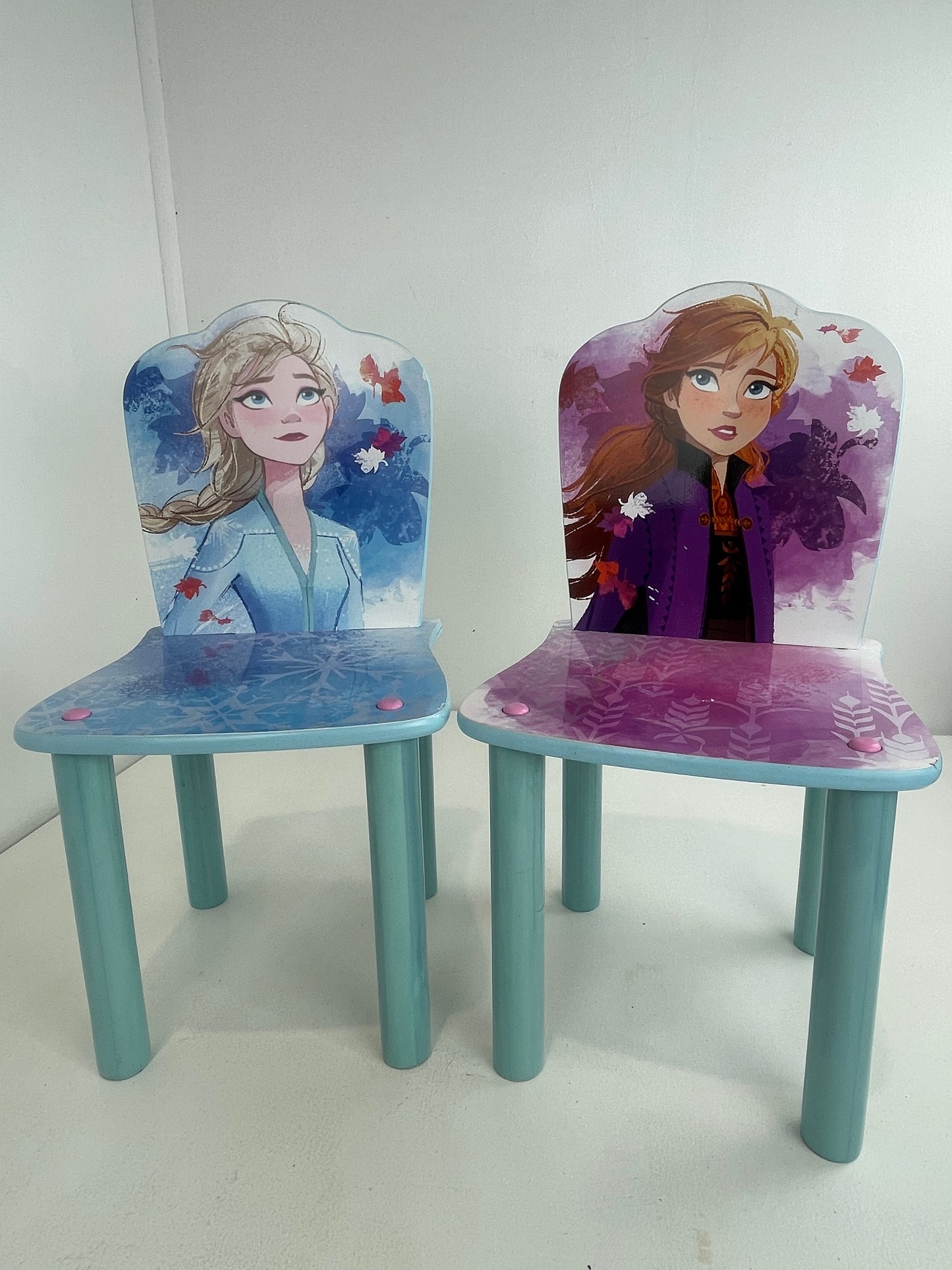 Frozen Elsa & Anna Children’s Chairs (Pre-loved)