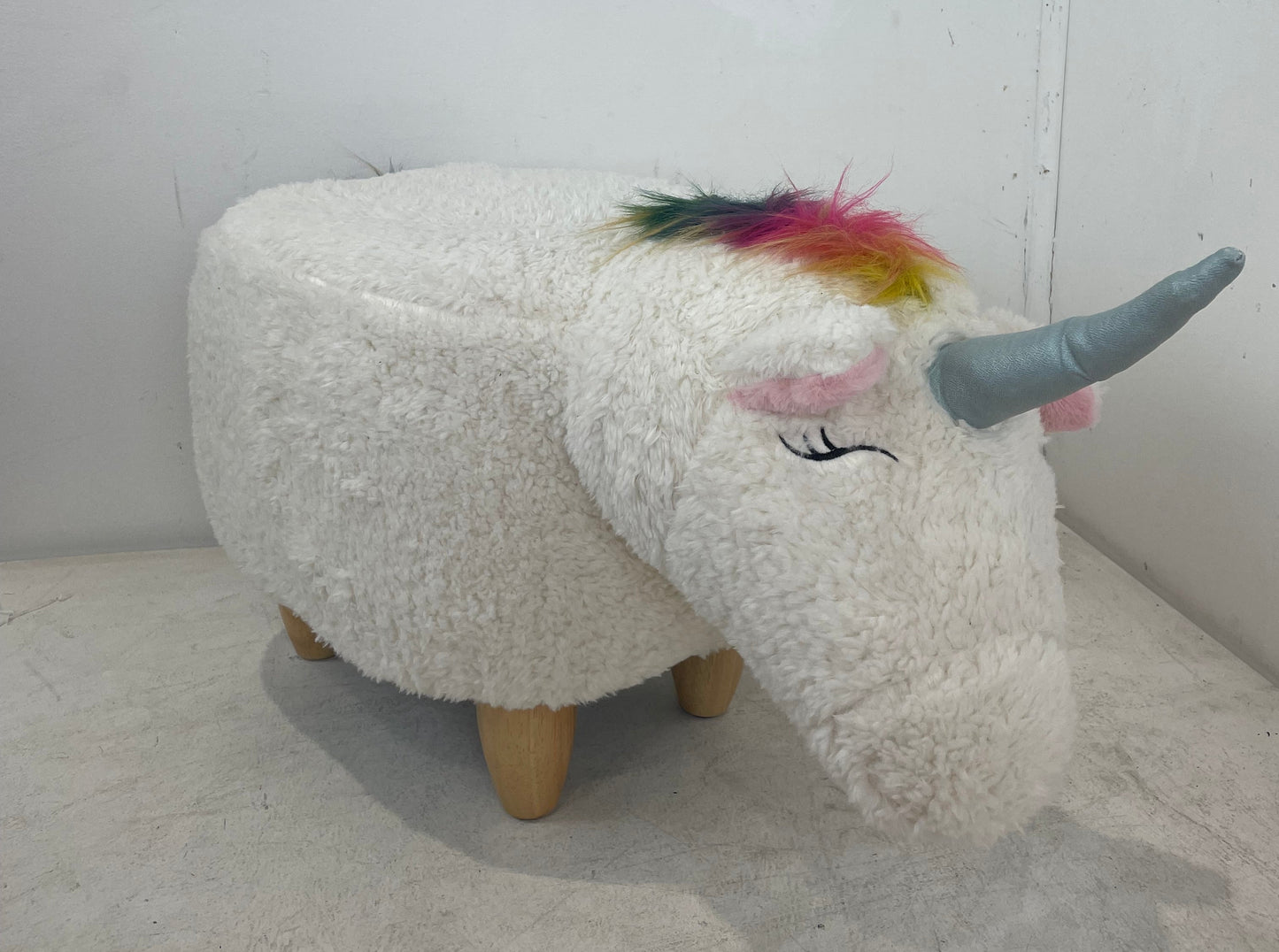 White Fluffy Unicorn Stool (Pre-Loved)