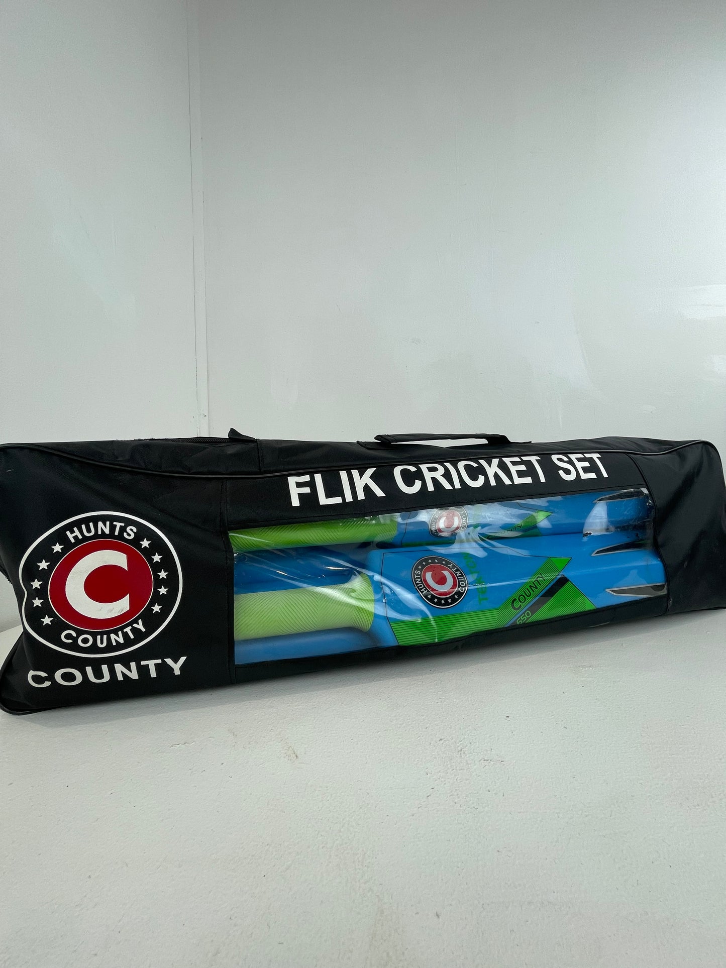 Flik Cricket Set (Pre-loved)