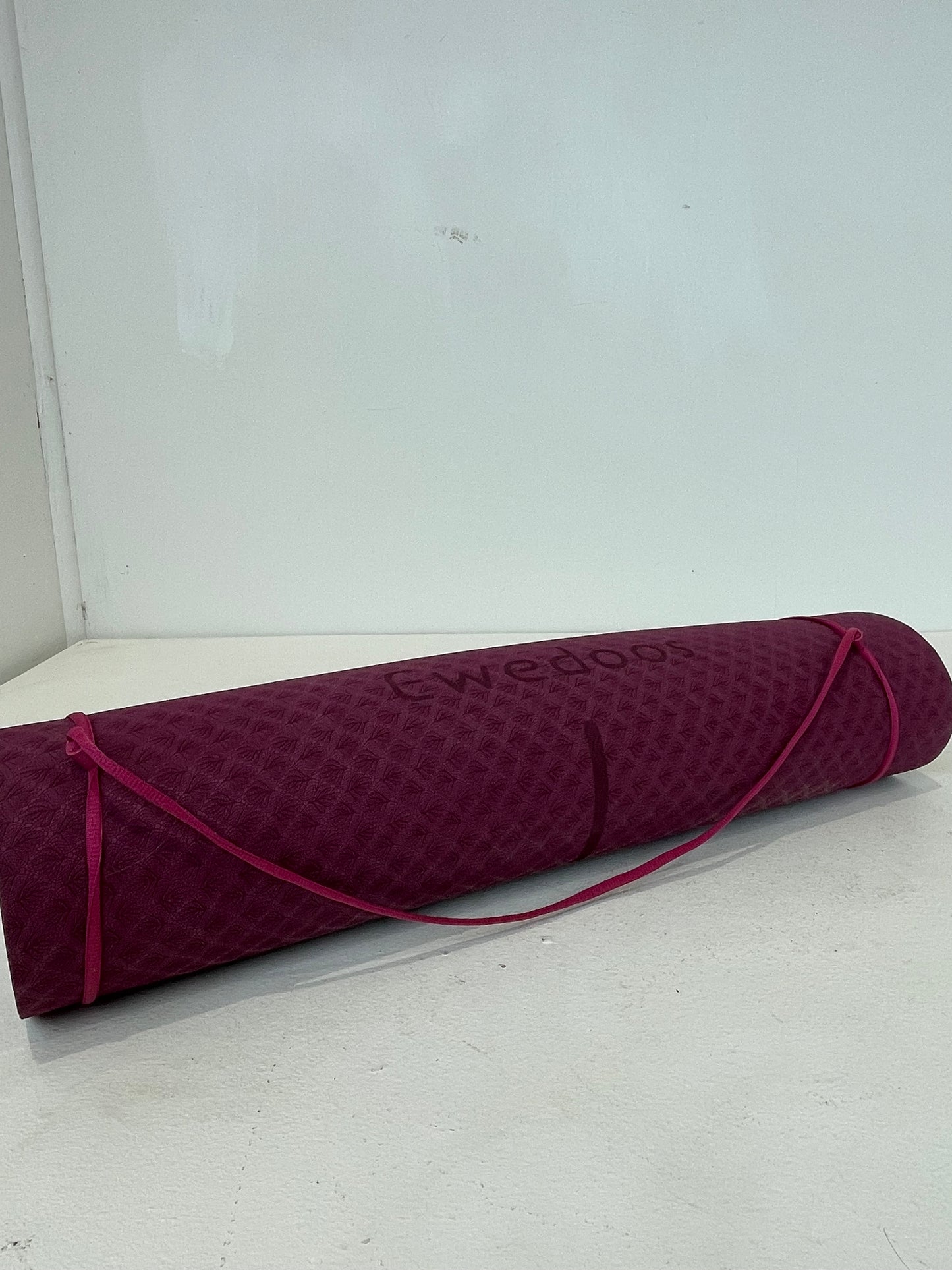 Ewedoos Yoga Mat (Pre-loved)