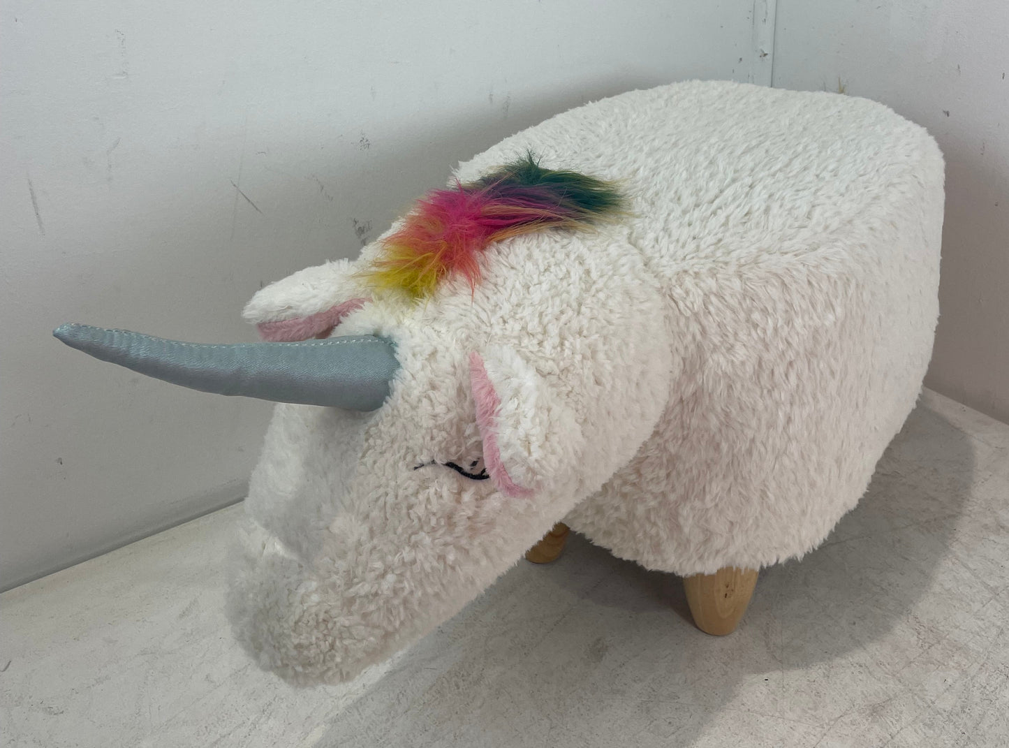 White Fluffy Unicorn Stool (Pre-Loved)