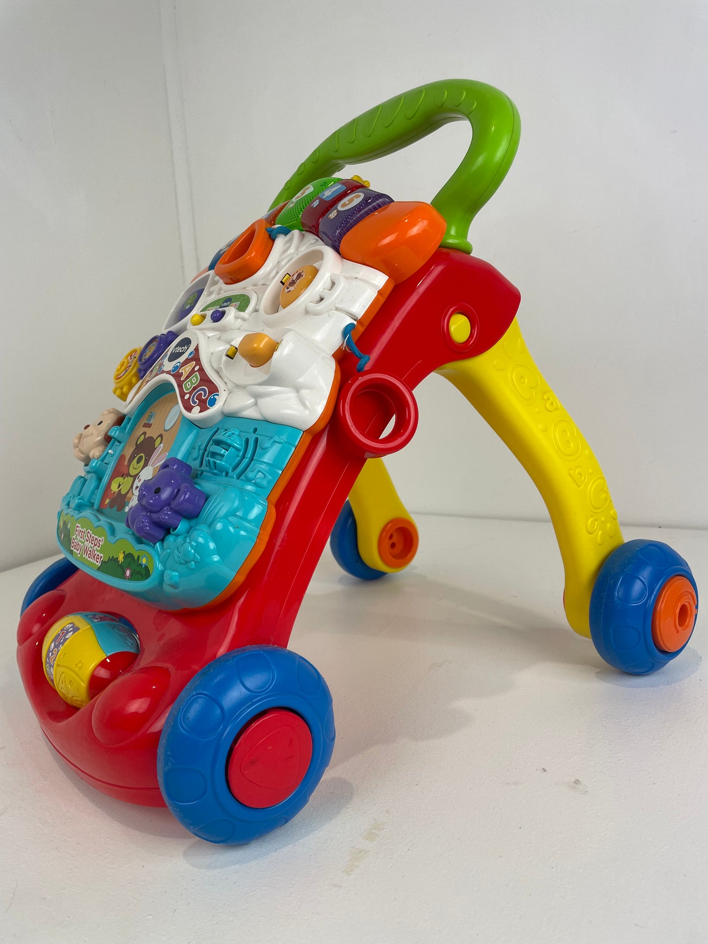 Vtech First Steps Baby Walker (Pre-loved)