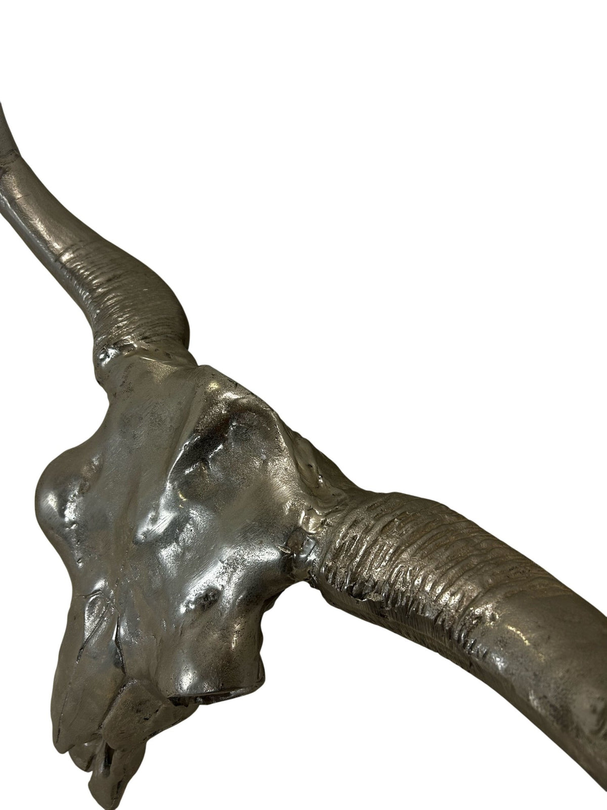 Metal Bull Skull Longhorn Wall Sculpture Western Style 70cm (Pre-Loved)