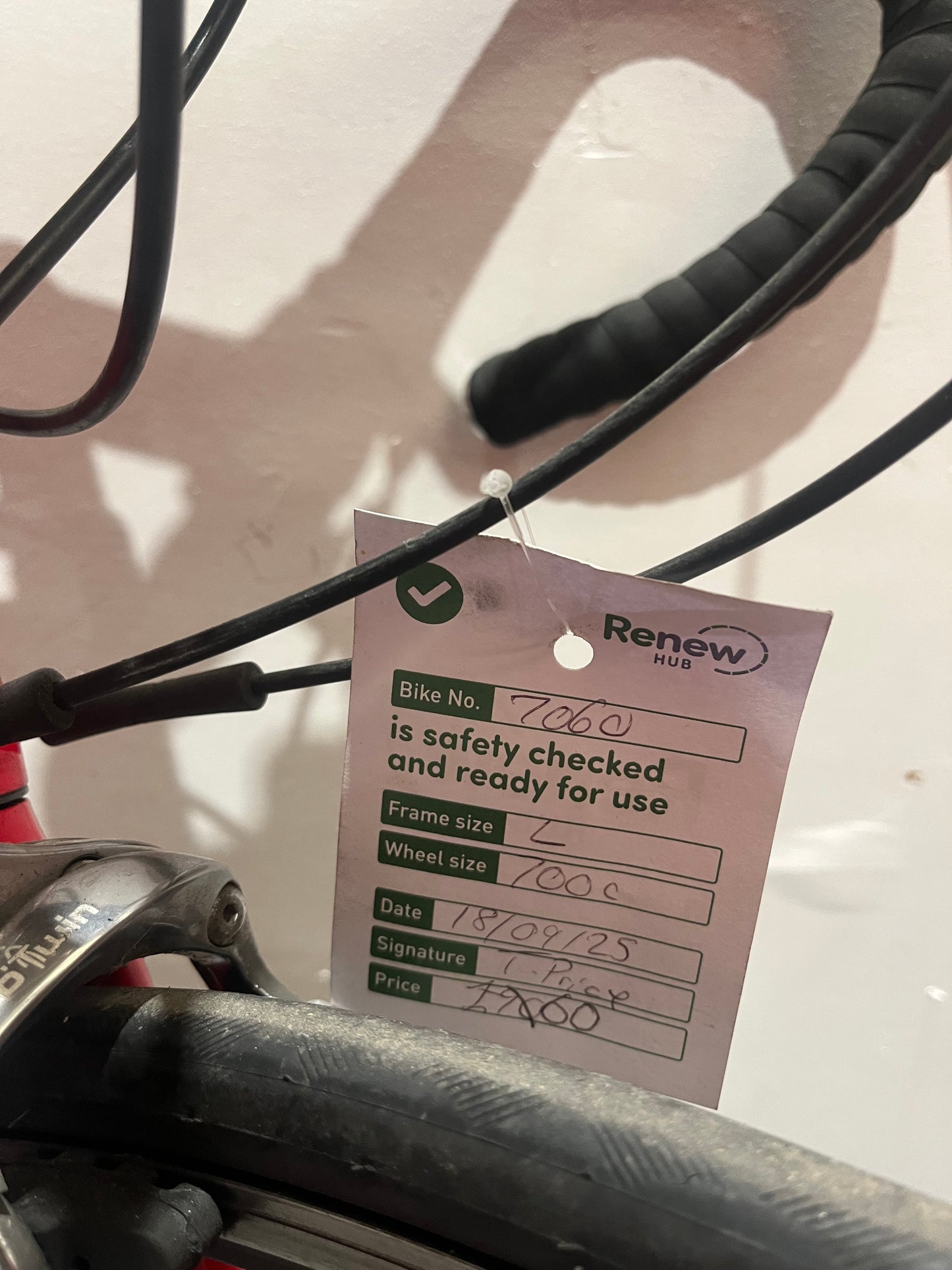 BTWIN L 700c Bike (Pre-Loved)