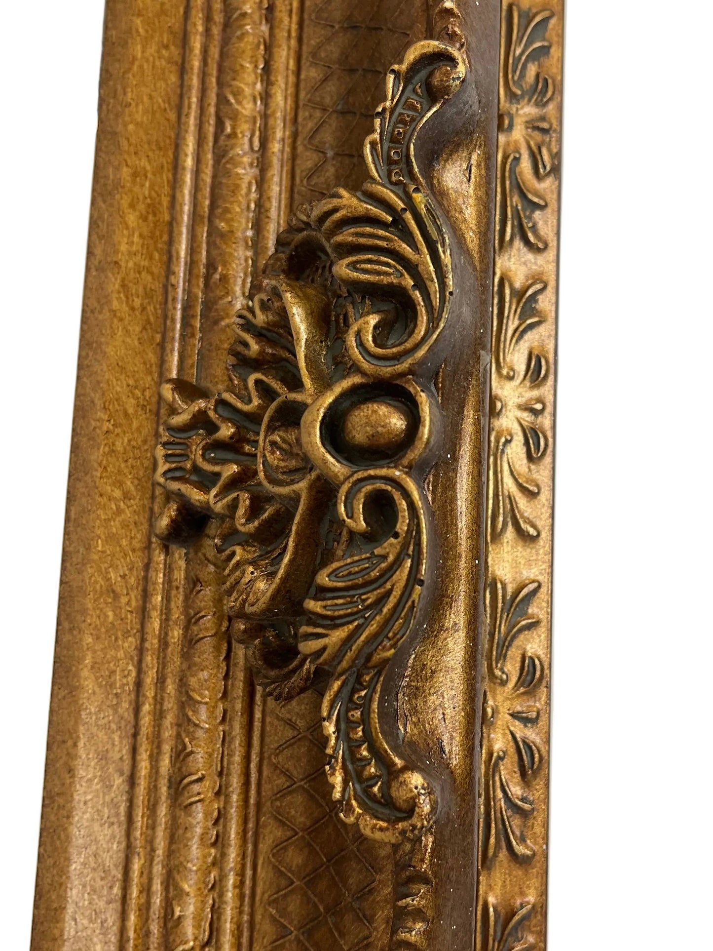 Vintage Style Gold-Tone Engraved Frame Rectangle Wall Mirror (Pre-Loved)