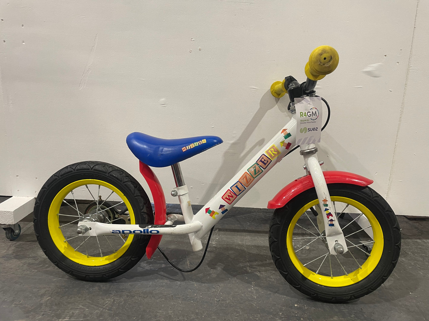 Serviced Apollo Wizzer Balance Bike (Pre-loved)