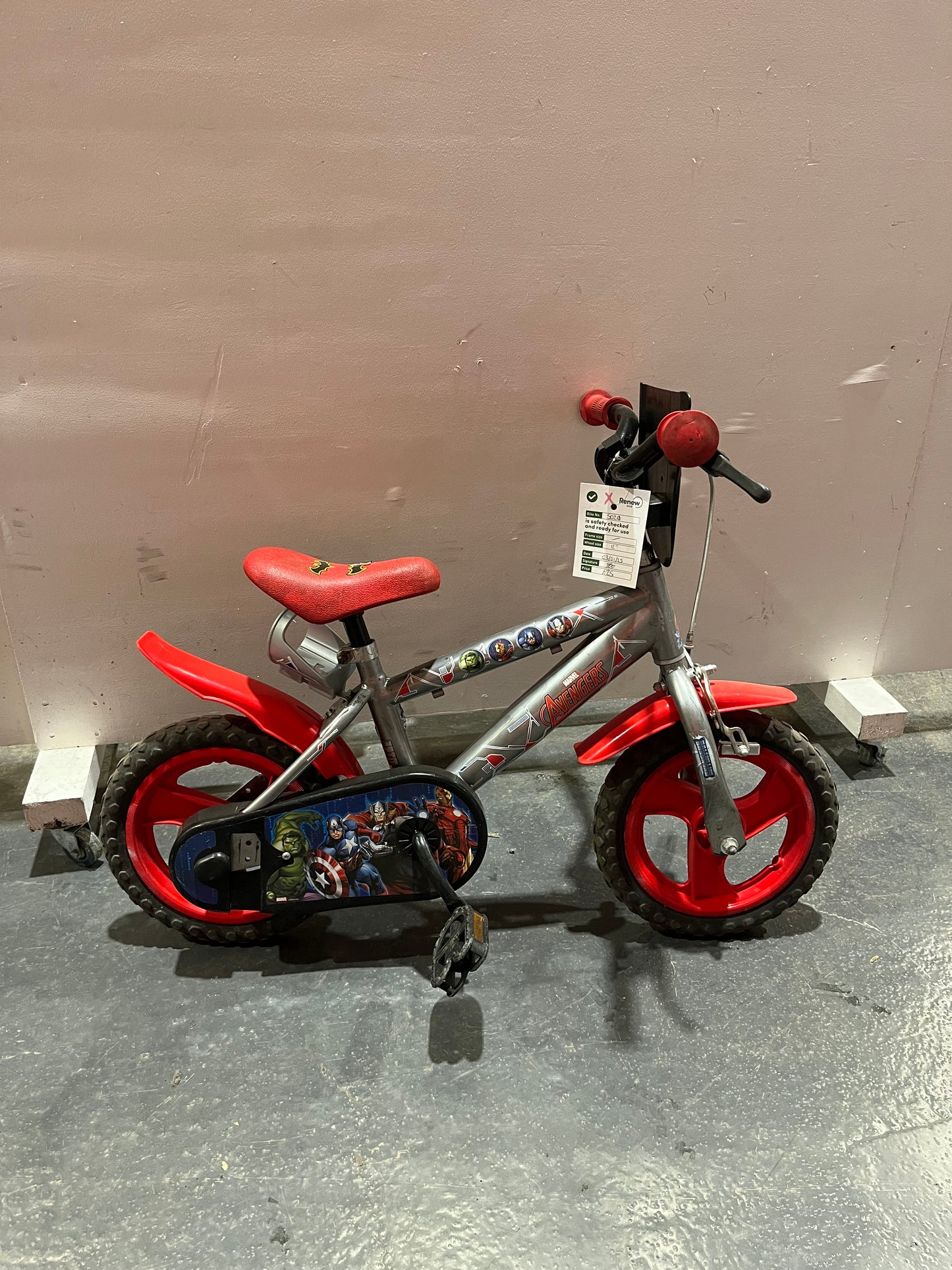 Marvel Avengers Silver Red 12” Children’s Bike (Pre-Loved)