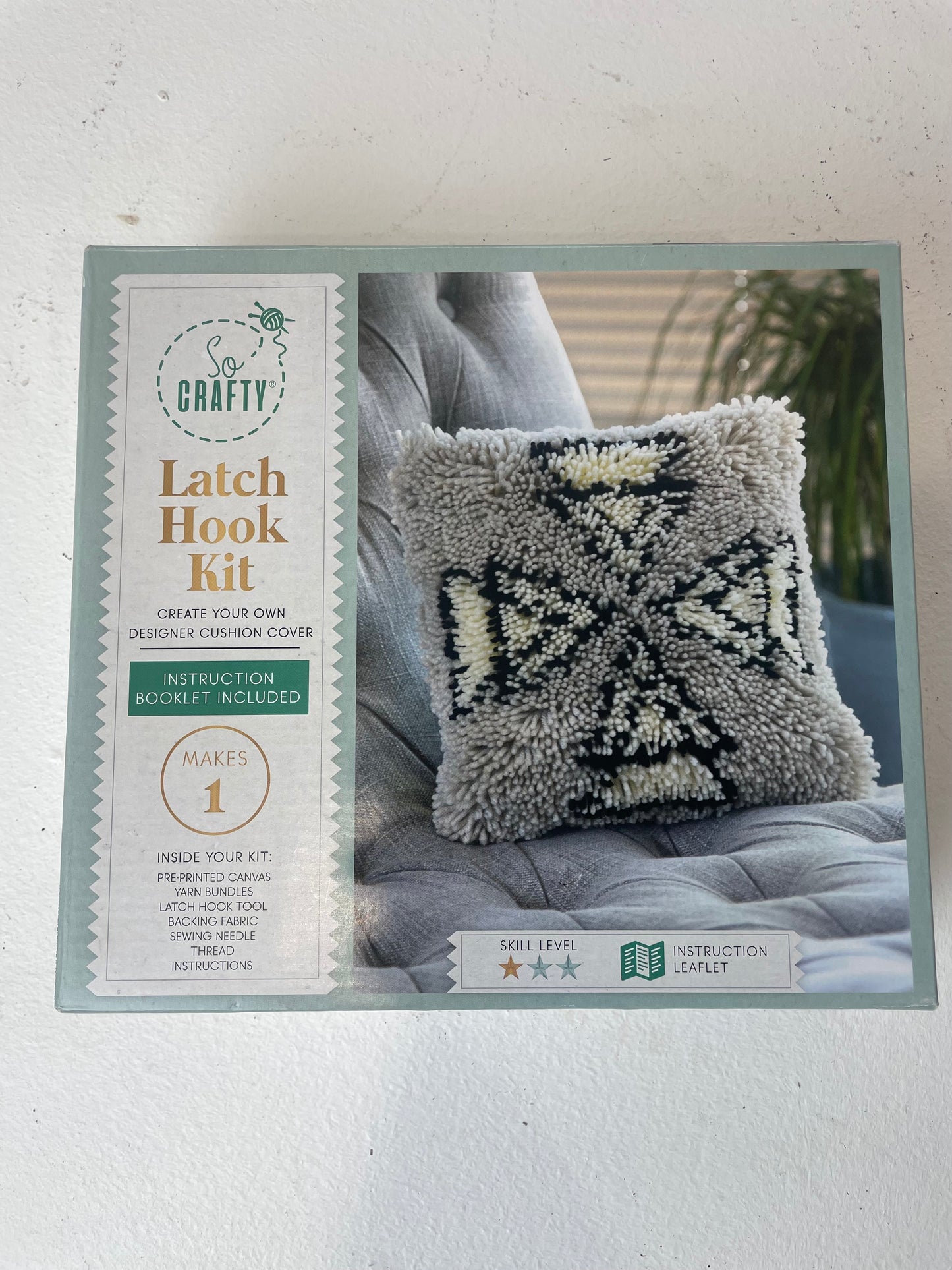 Latch Hook Kit (New)