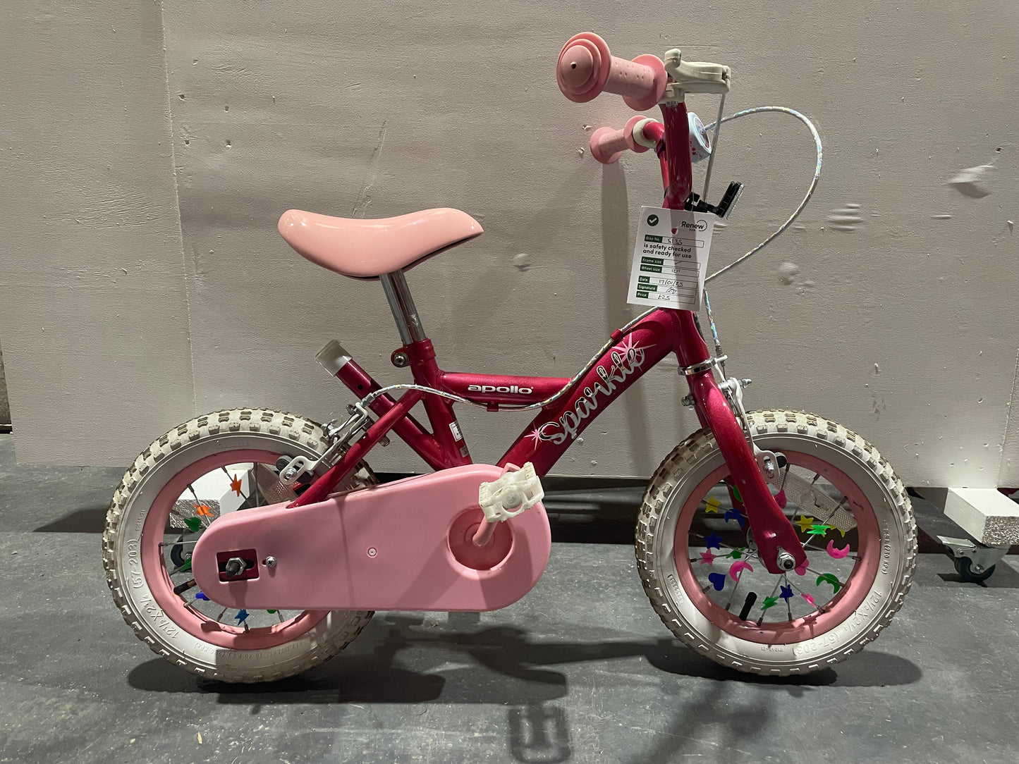 Serviced Apollo Sparkle Children’s Bike, 12” (Pre-Loved)