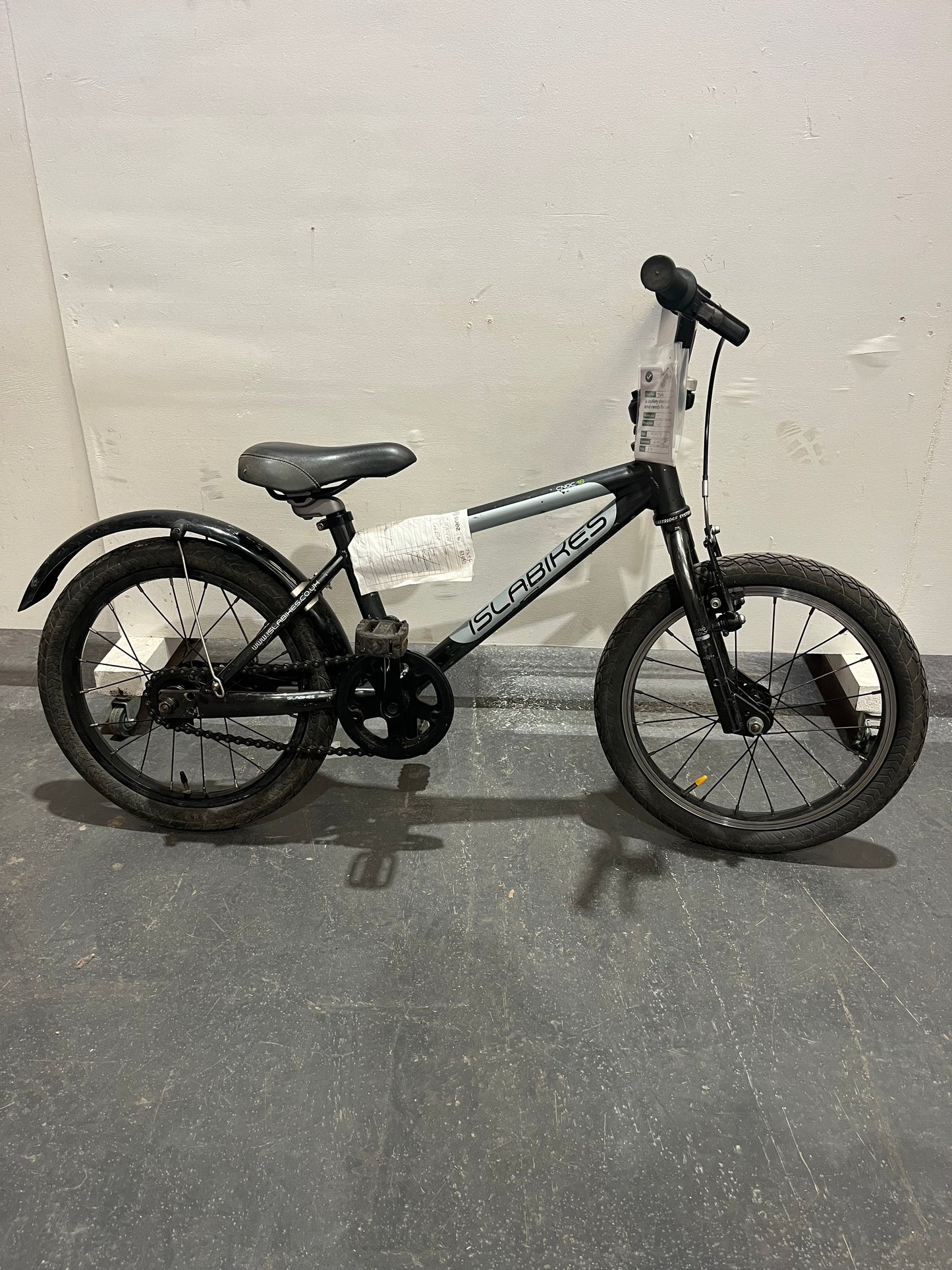 Isla Bikes Black Grey 16” Children’s Bike (Pre-Loved)